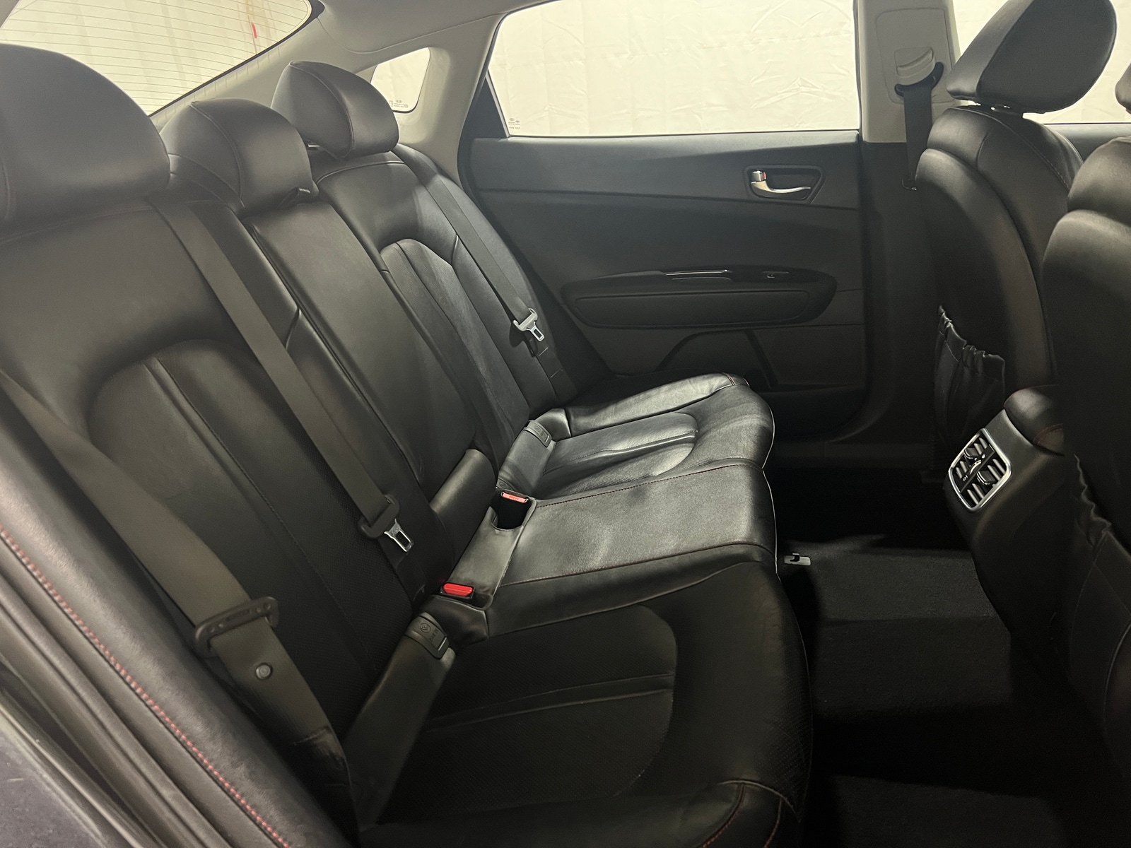 Thumbnail: 2017 Kia Optima - 5