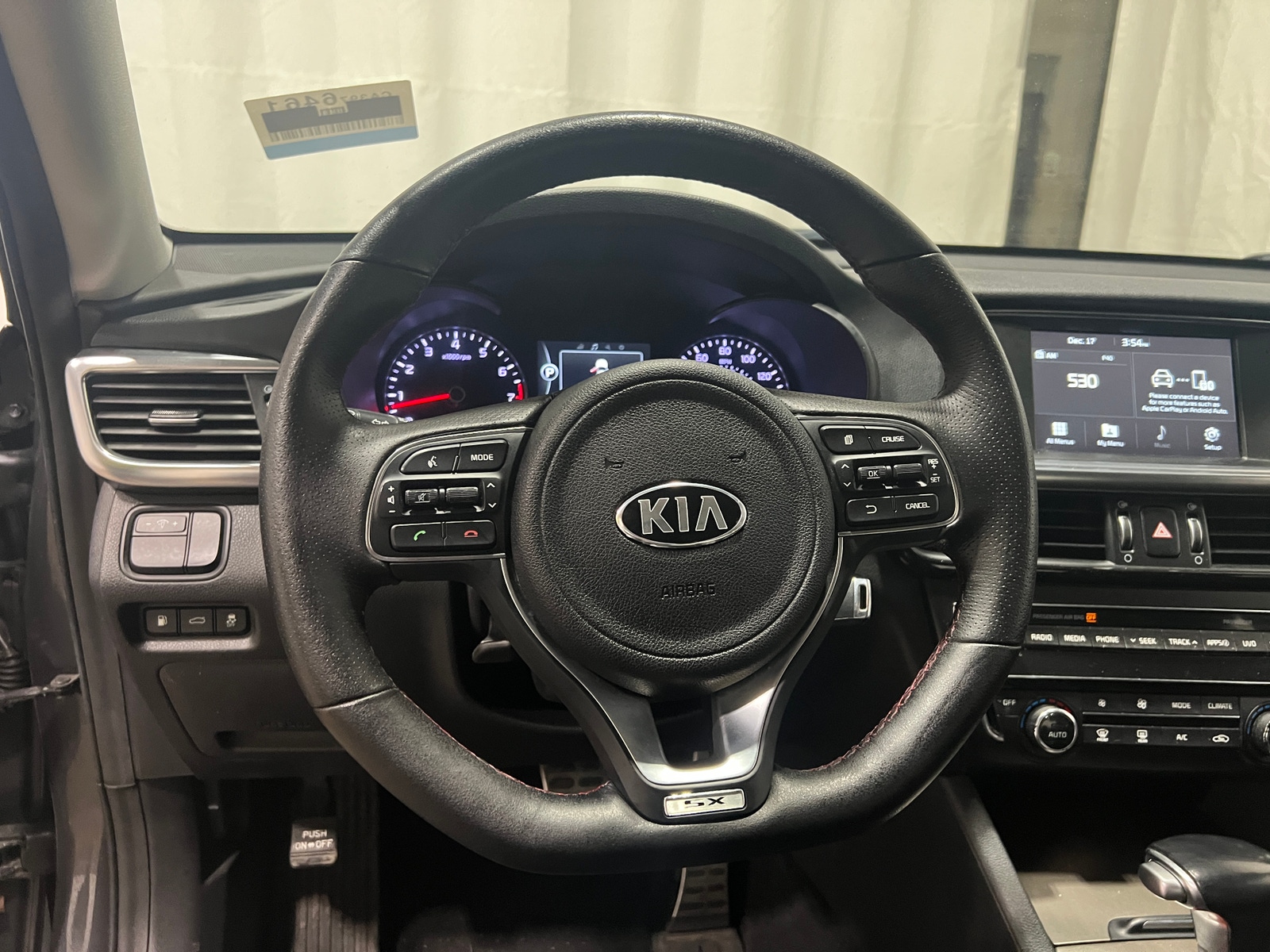 Thumbnail: 2017 Kia Optima - 4