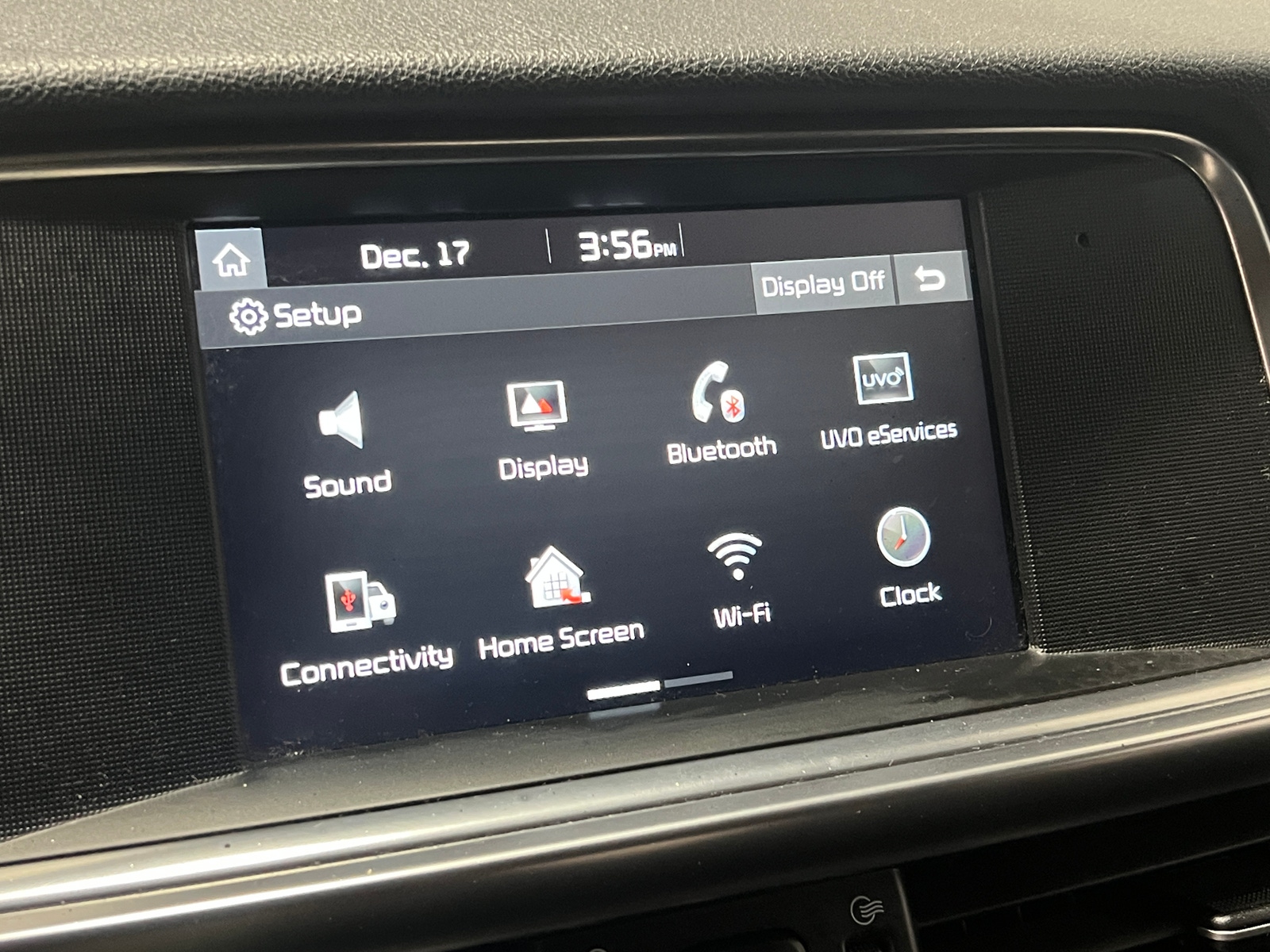 Thumbnail: 2017 Kia Optima - 3