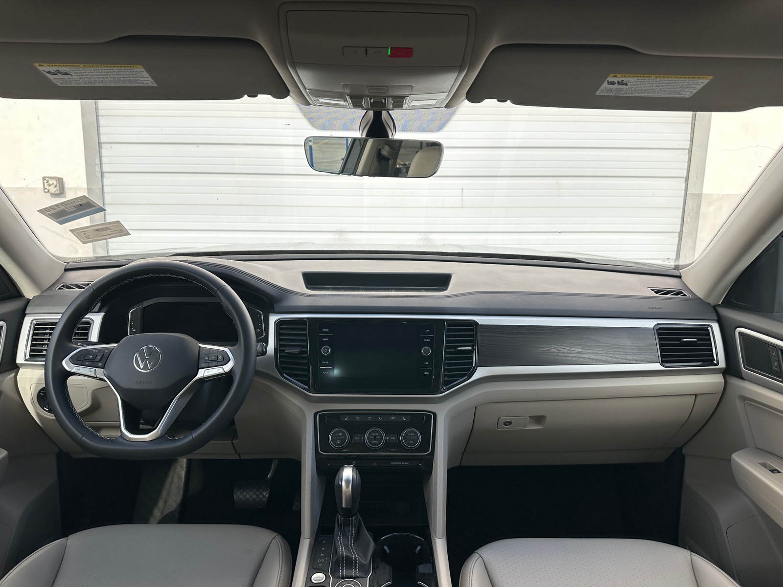 Thumbnail: 2022 Volkswagen Atlas - 2