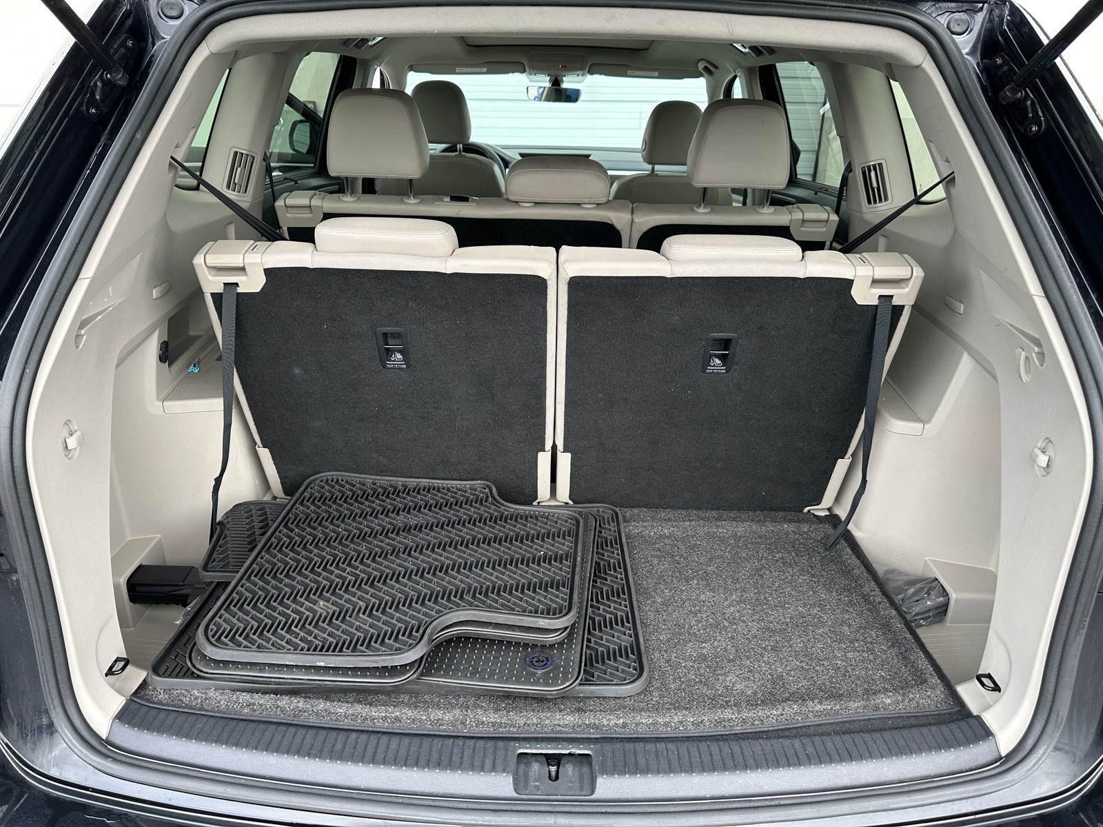 Thumbnail: 2022 Volkswagen Atlas - 6