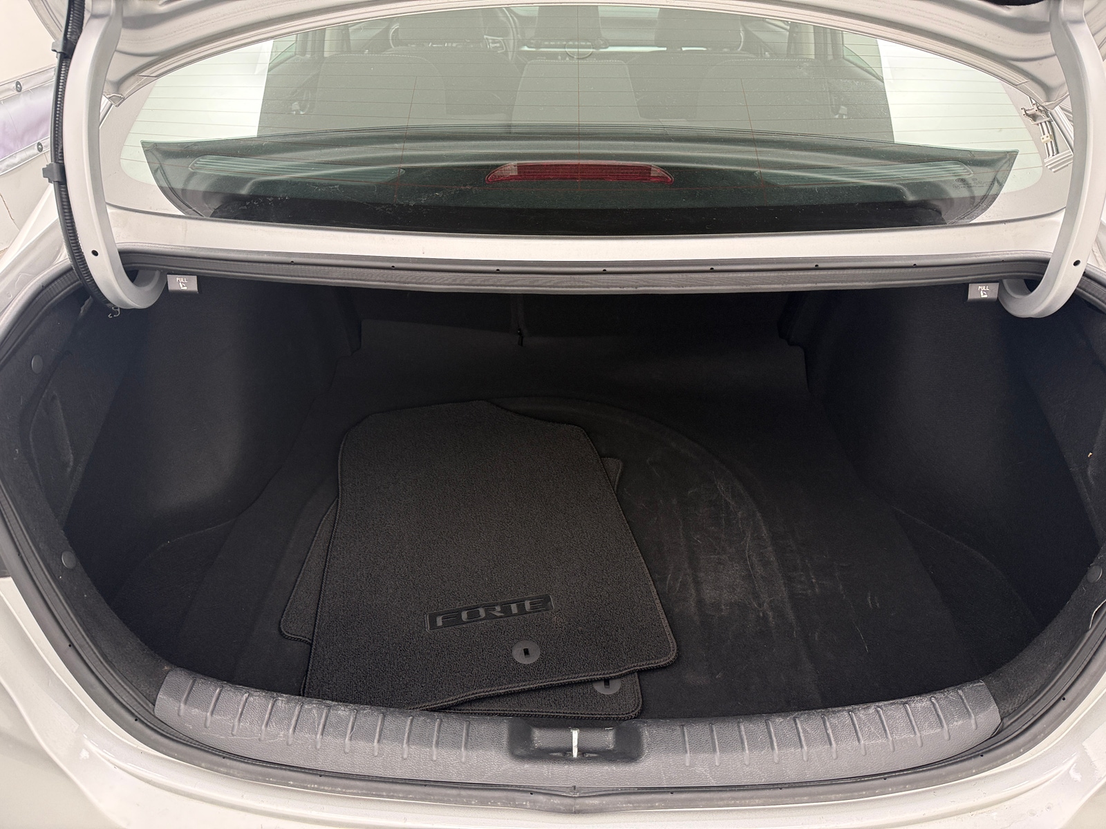 Thumbnail: 2020 Kia Forte - 7