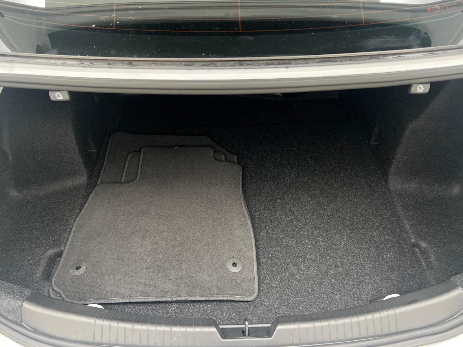 Thumbnail: 2023 Chevrolet Malibu - 7