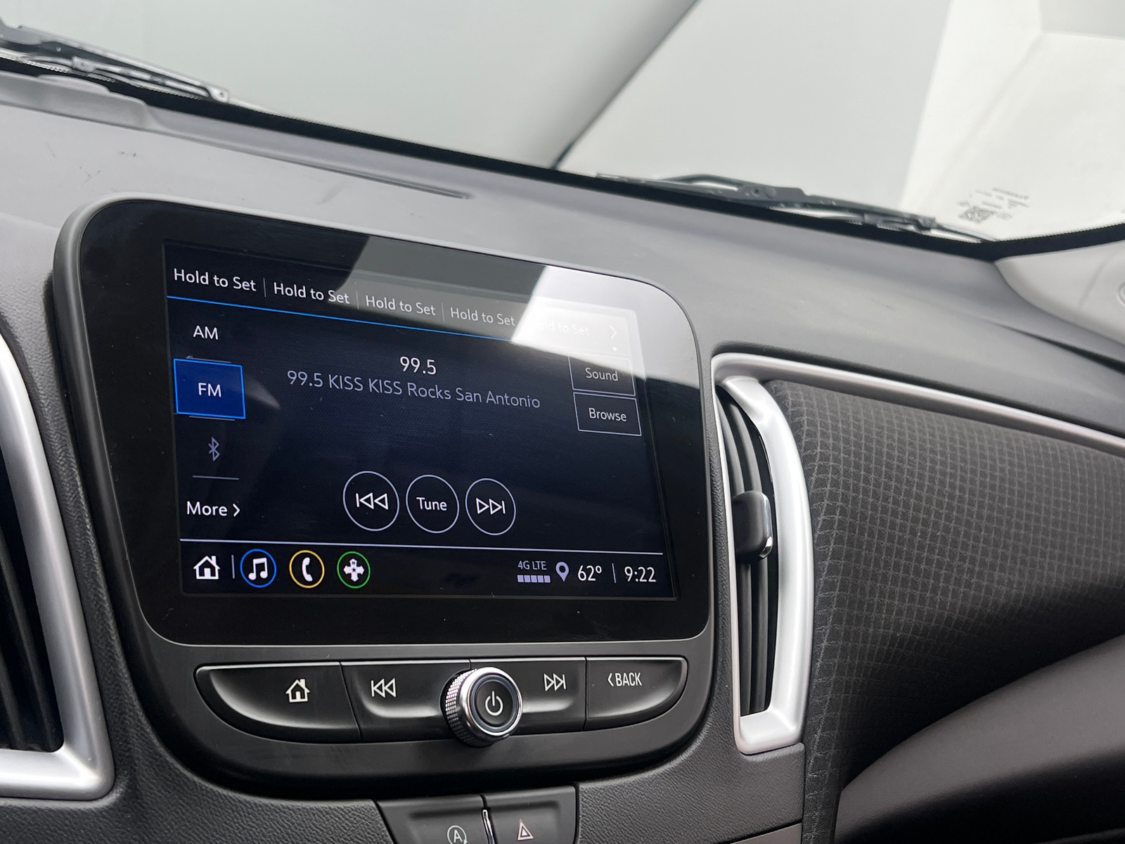 Thumbnail: 2023 Chevrolet Malibu - 4