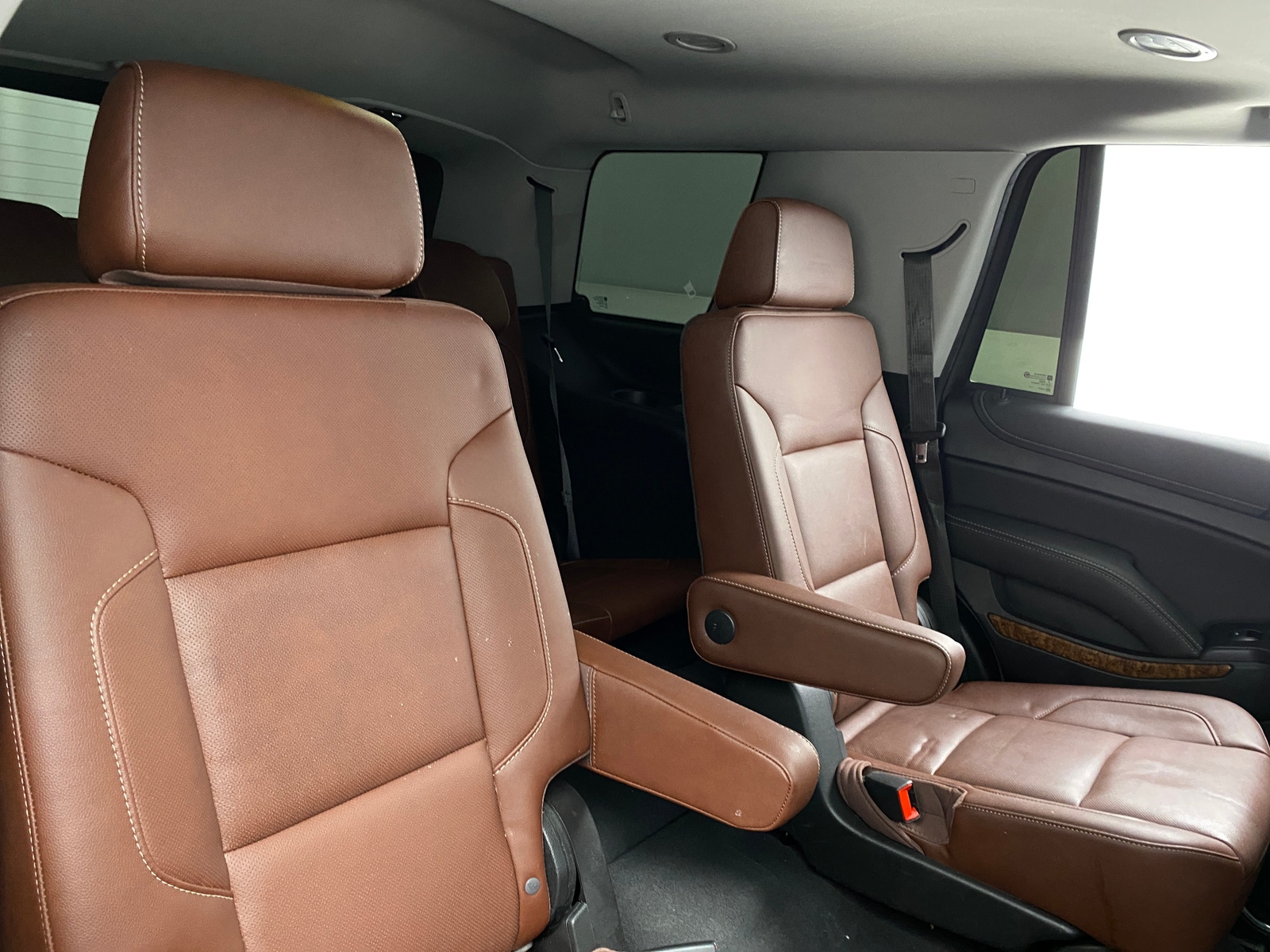 Thumbnail: 2020 Chevrolet Tahoe - 5