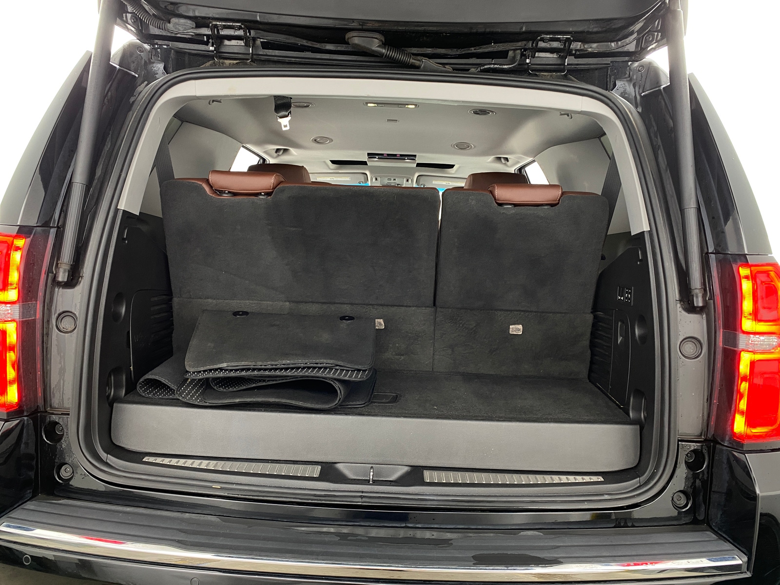 Thumbnail: 2020 Chevrolet Tahoe - 6