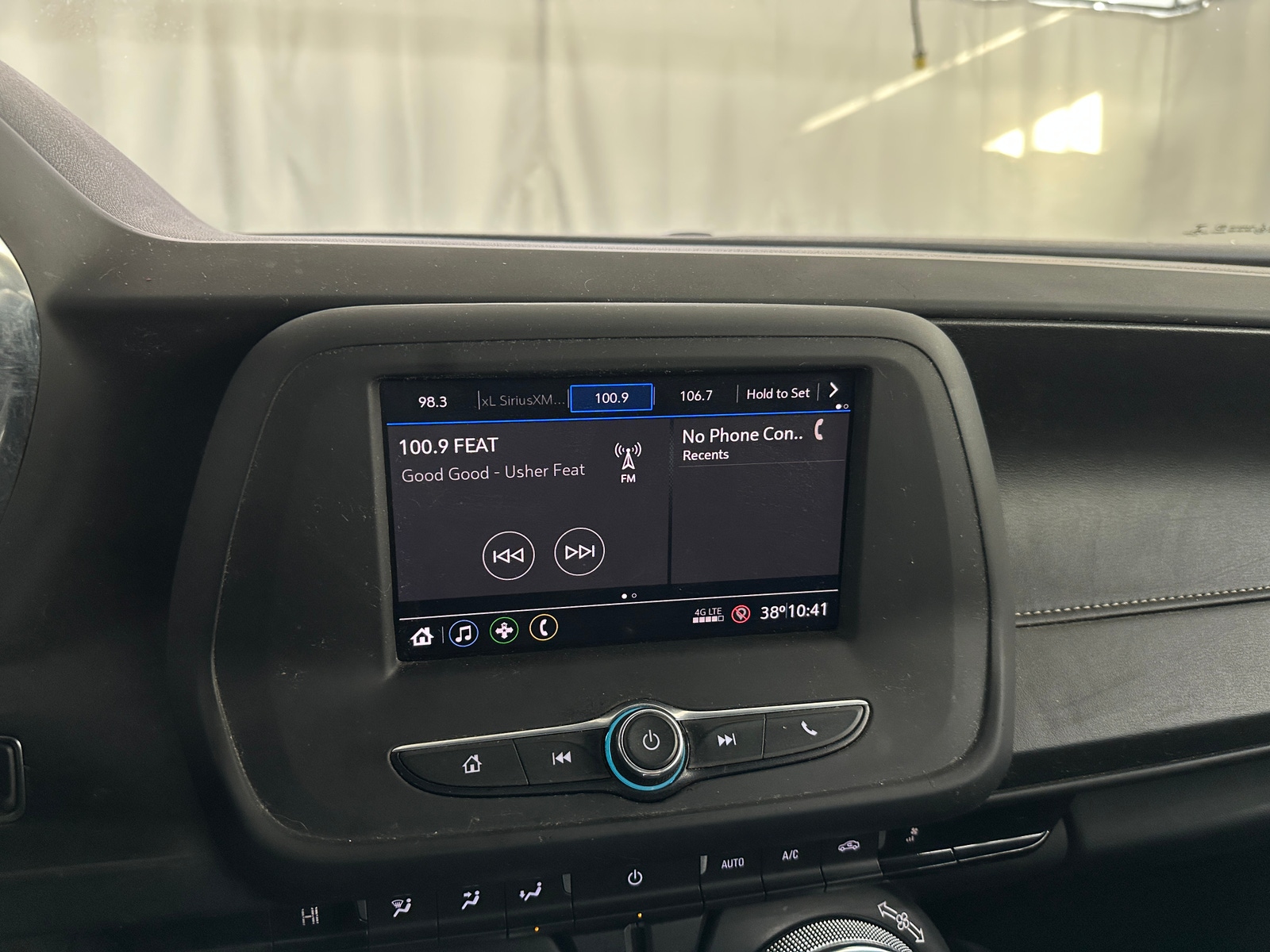 Thumbnail: 2020 Chevrolet Camaro - 4