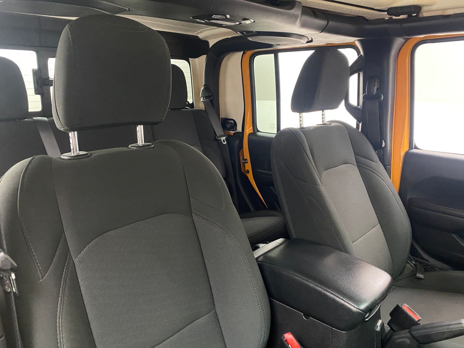 Thumbnail: 2021 Jeep Gladiator - 2