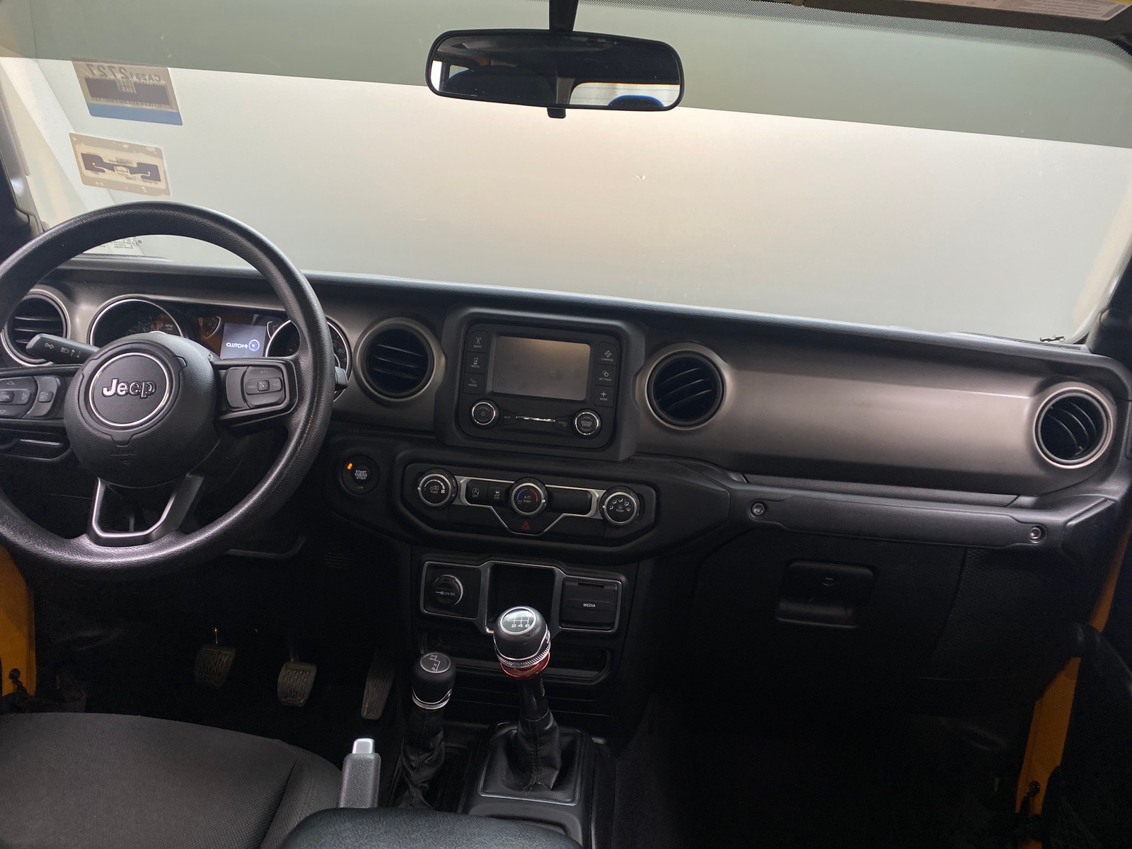 Thumbnail: 2021 Jeep Gladiator - 3