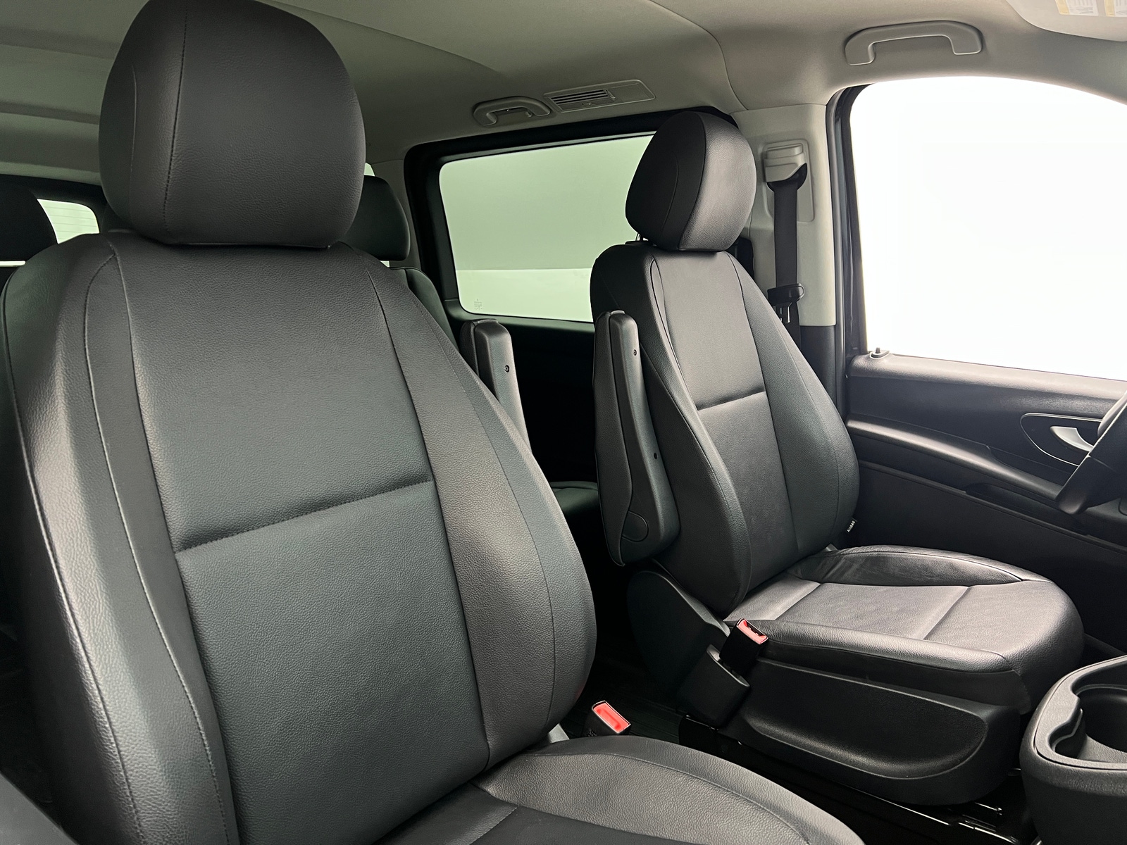 Thumbnail: 2023 Mercedes-Benz Metris - 2