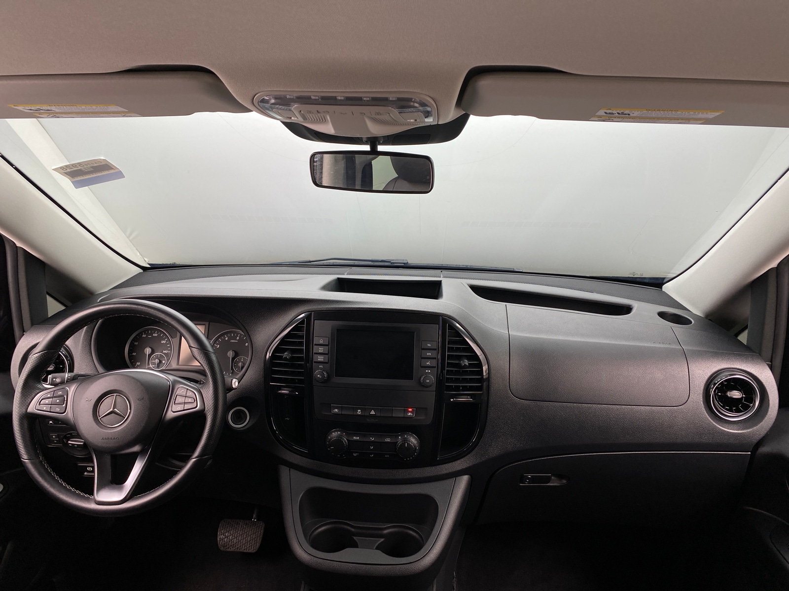 Thumbnail: 2023 Mercedes-Benz Metris - 3