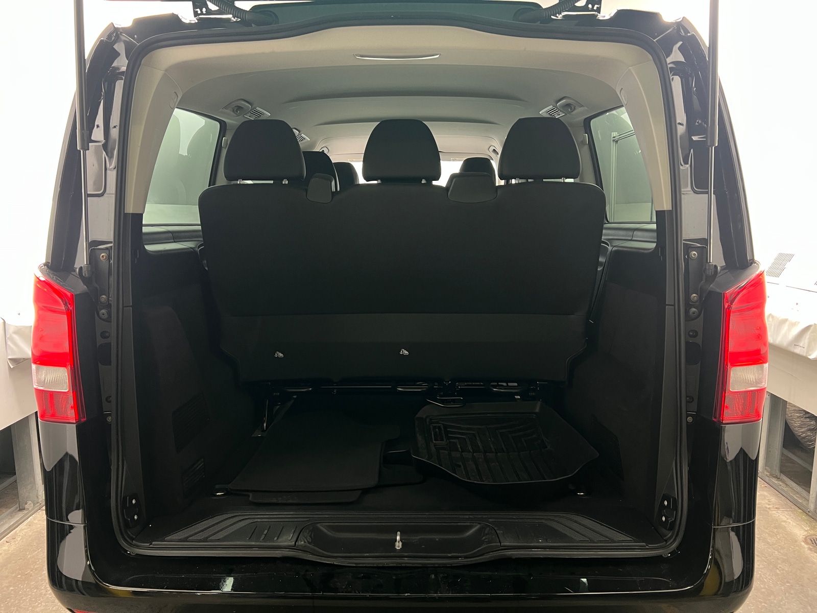 Thumbnail: 2023 Mercedes-Benz Metris - 7