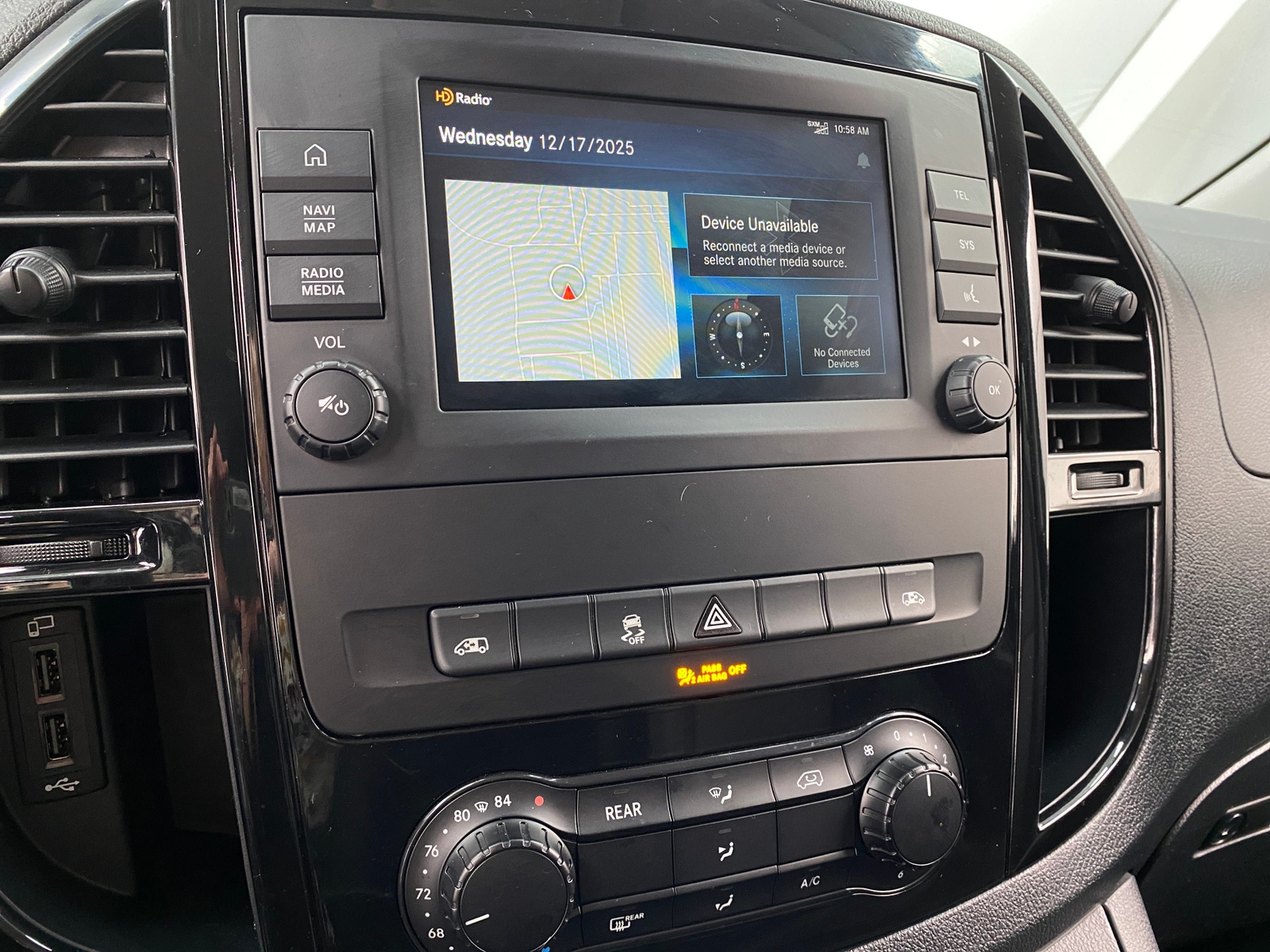 Thumbnail: 2023 Mercedes-Benz Metris - 4