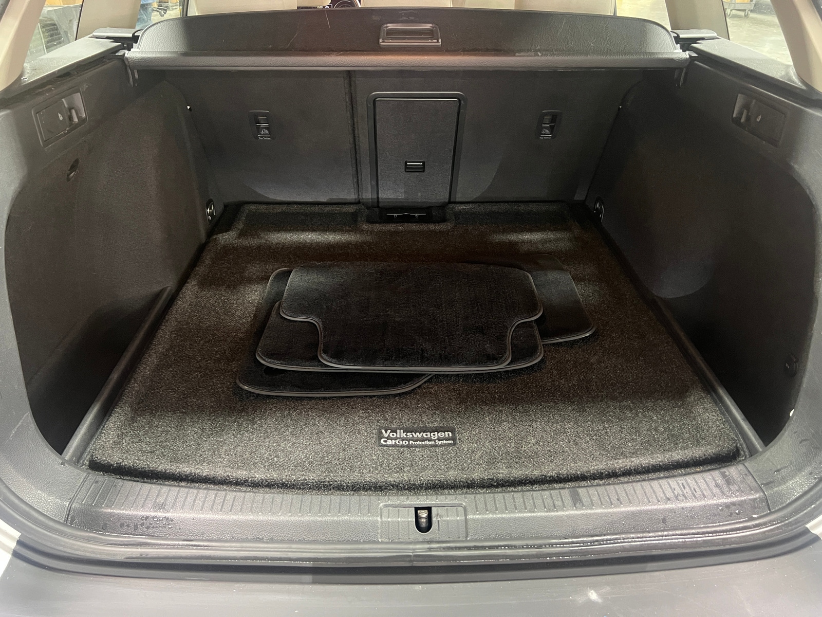 Thumbnail: 2019 Volkswagen e-Golf - 7