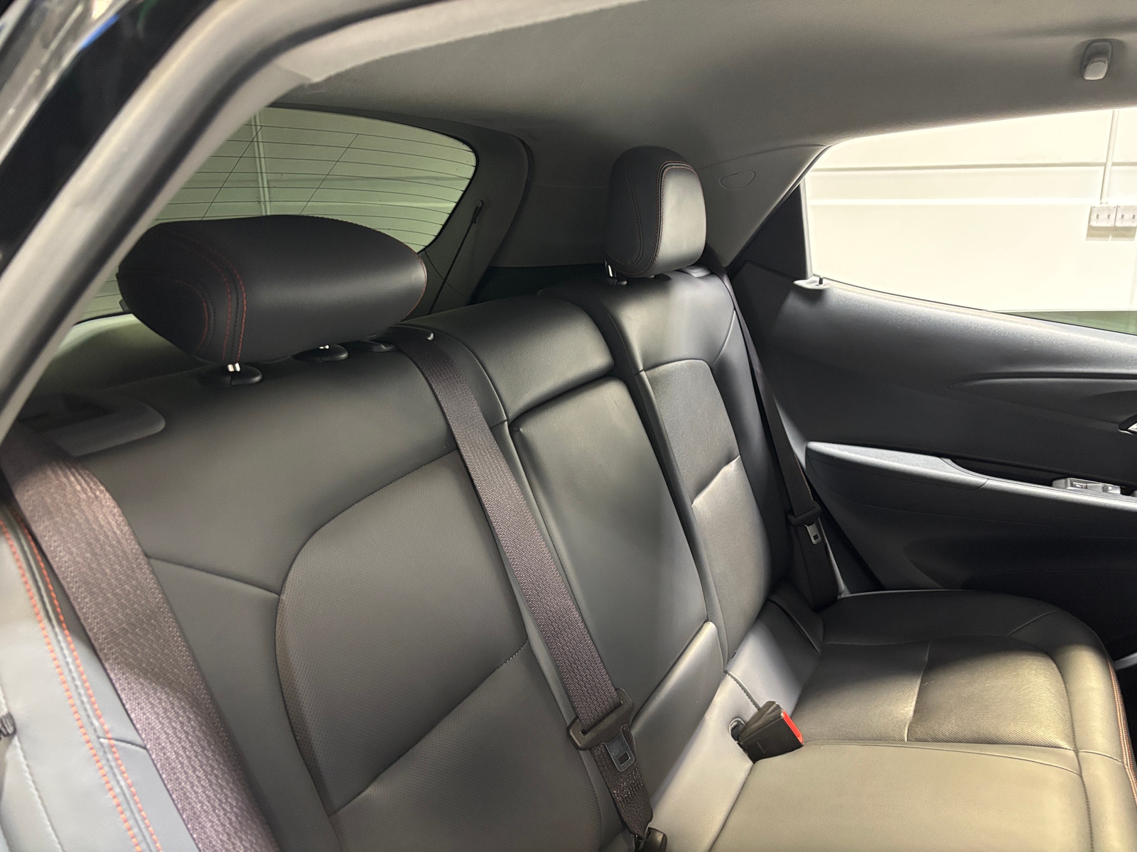 Thumbnail: 2017 Chevrolet Bolt EV - 5