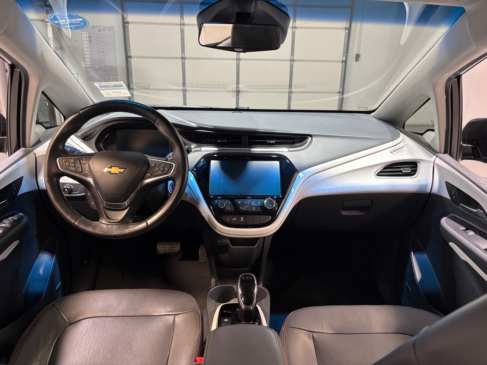 Thumbnail: 2017 Chevrolet Bolt EV - 2