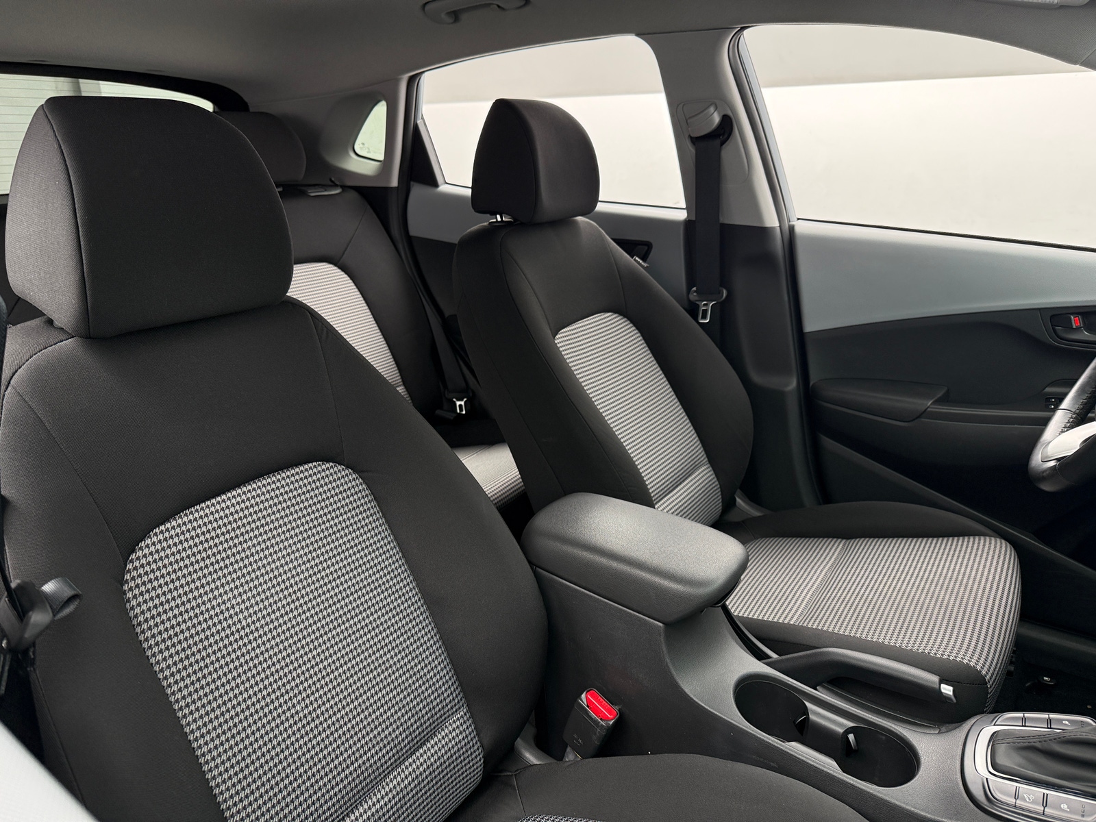 Thumbnail: 2020 Hyundai Kona - 2