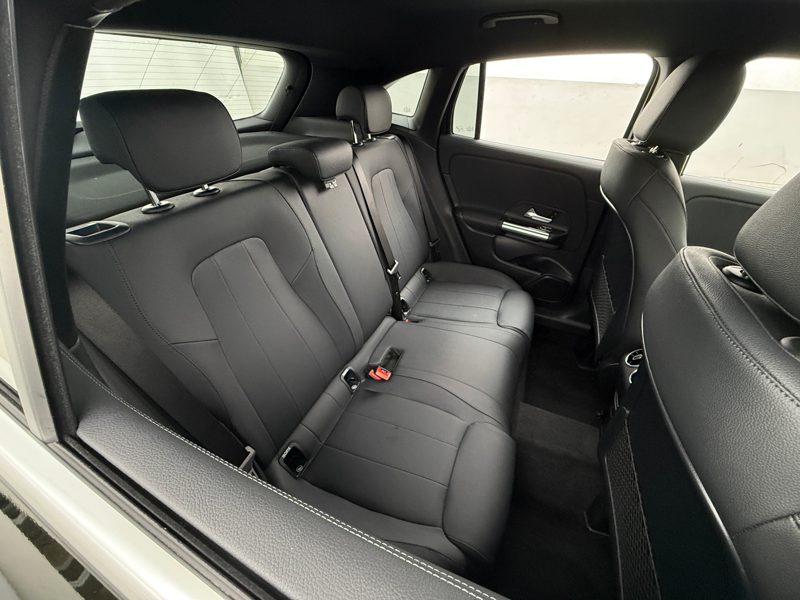 Thumbnail: 2025 Mercedes-Benz GLA - 5