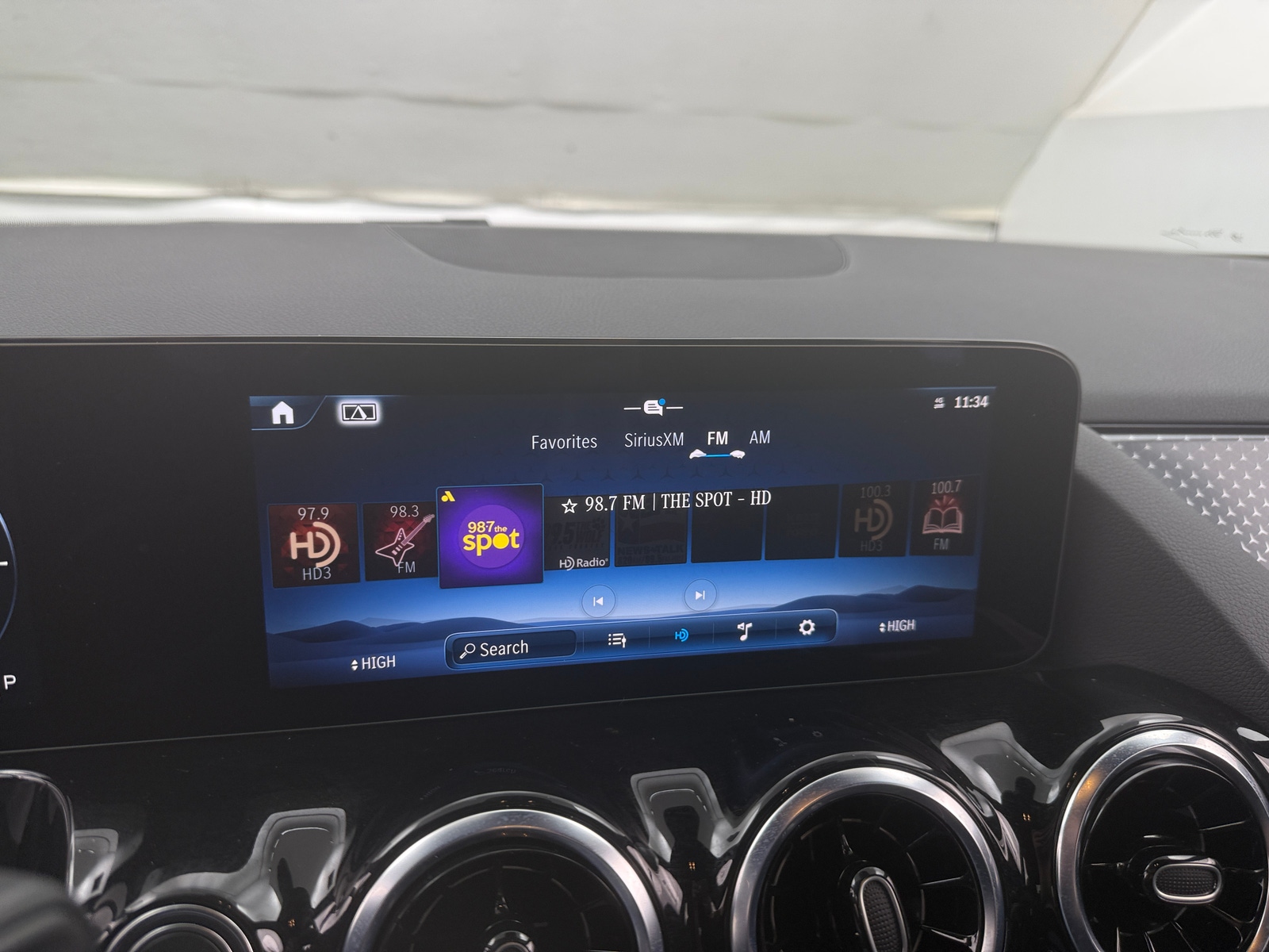 Thumbnail: 2025 Mercedes-Benz GLA - 3