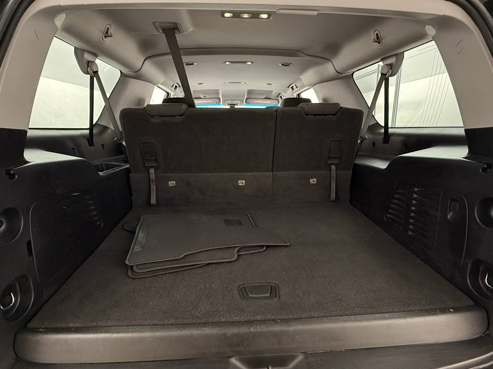 Thumbnail: 2019 Chevrolet Suburban - 7