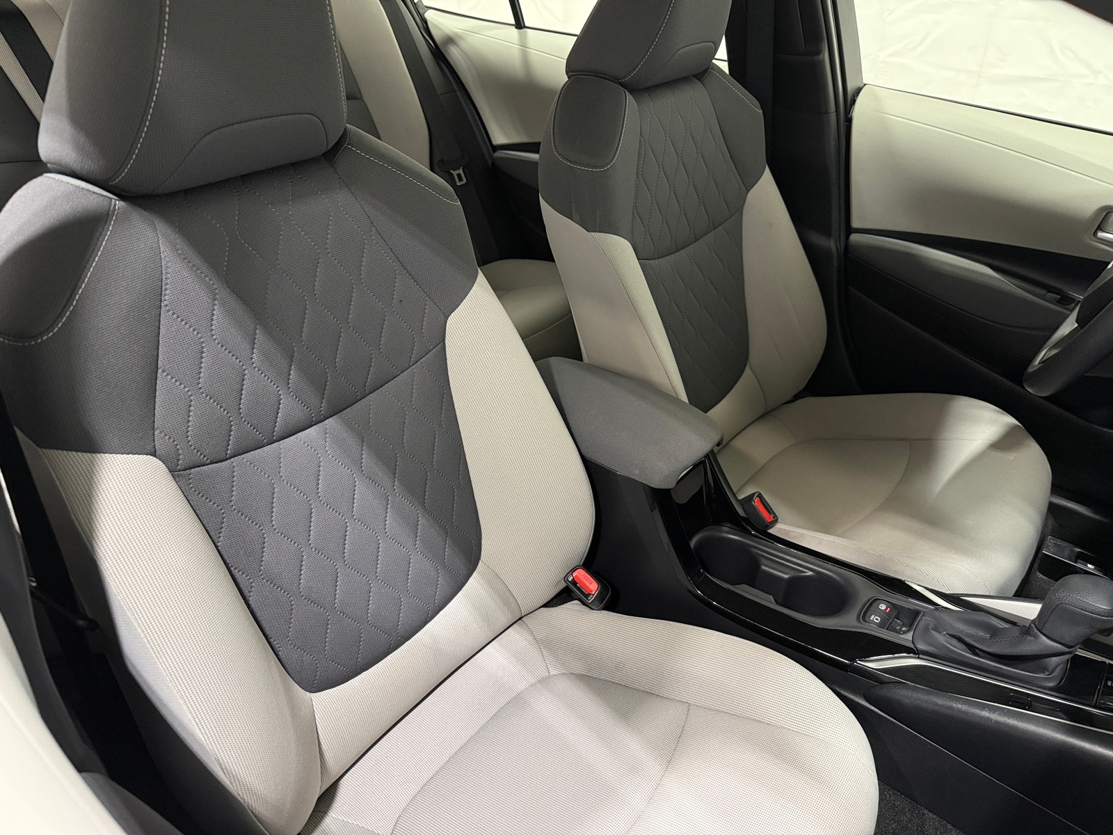 Thumbnail: 2021 Toyota Corolla - 2