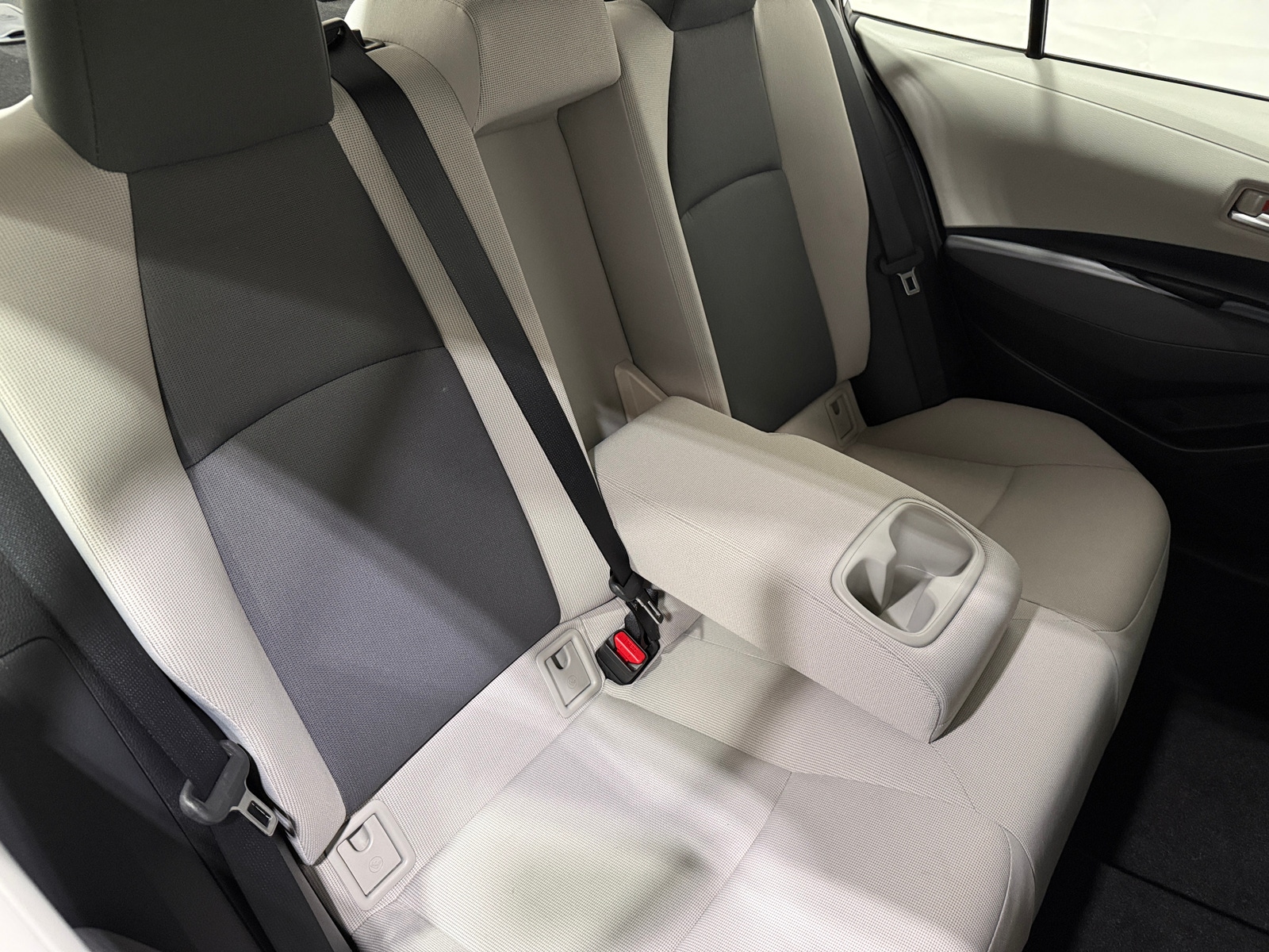 Thumbnail: 2021 Toyota Corolla - 6