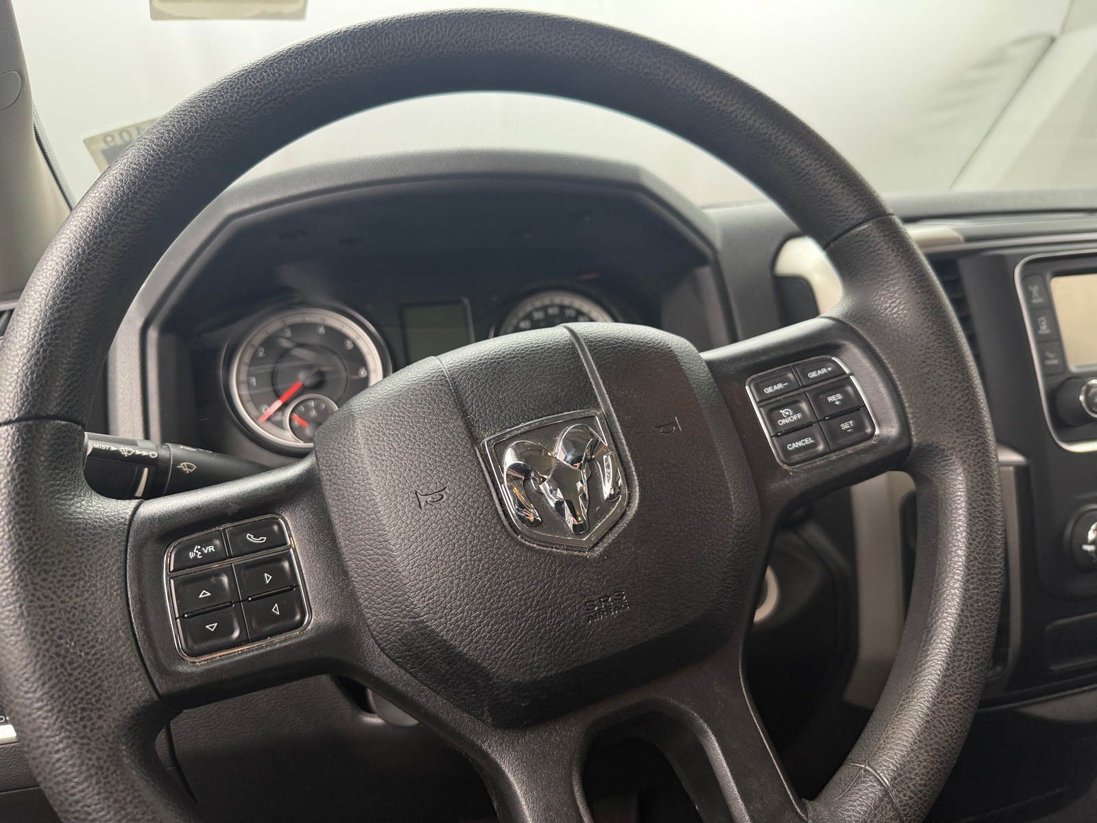 Thumbnail: 2020 RAM 1500 Classic - 5