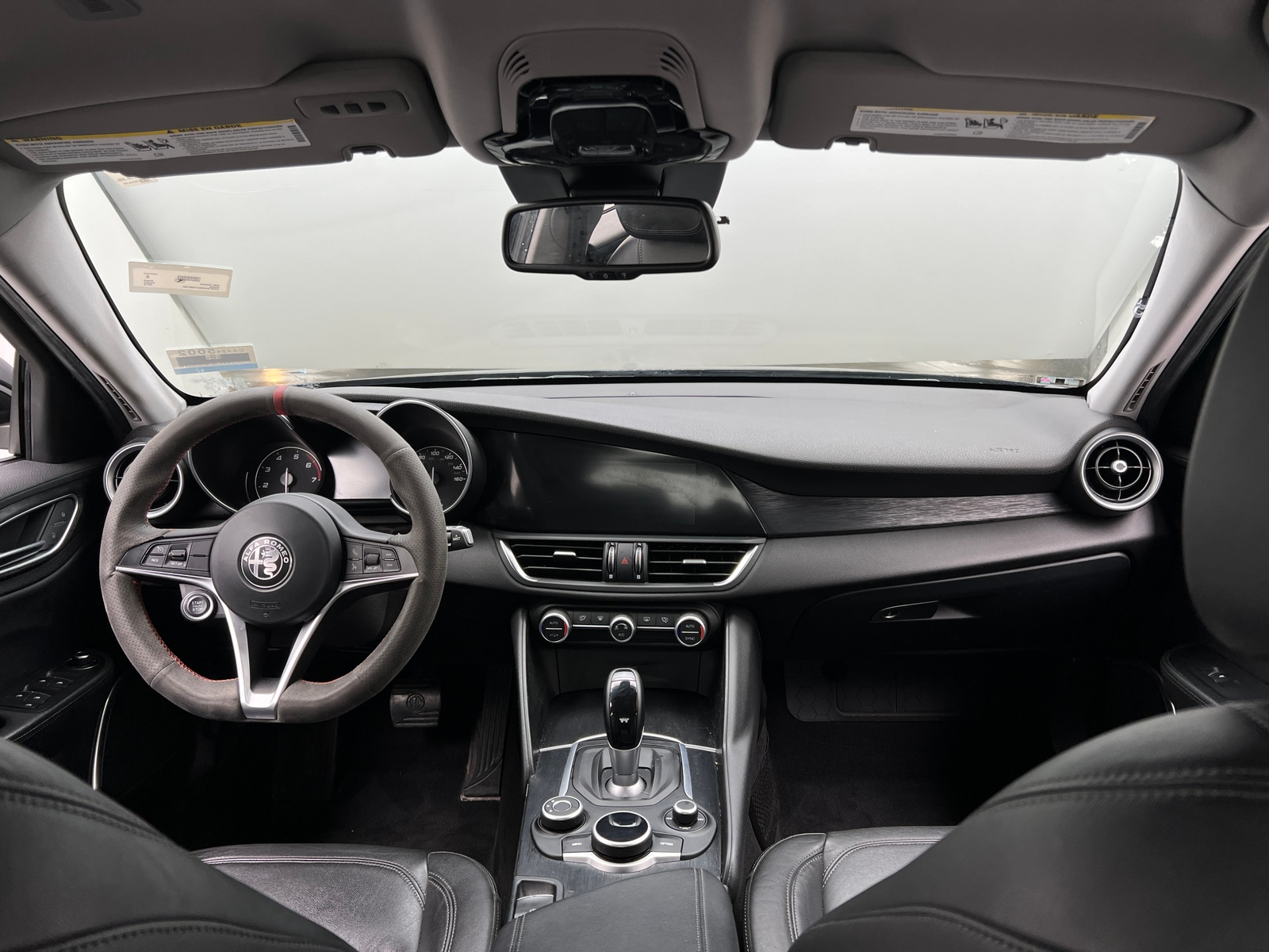 Thumbnail: 2018 Alfa Romeo Giulia - 2