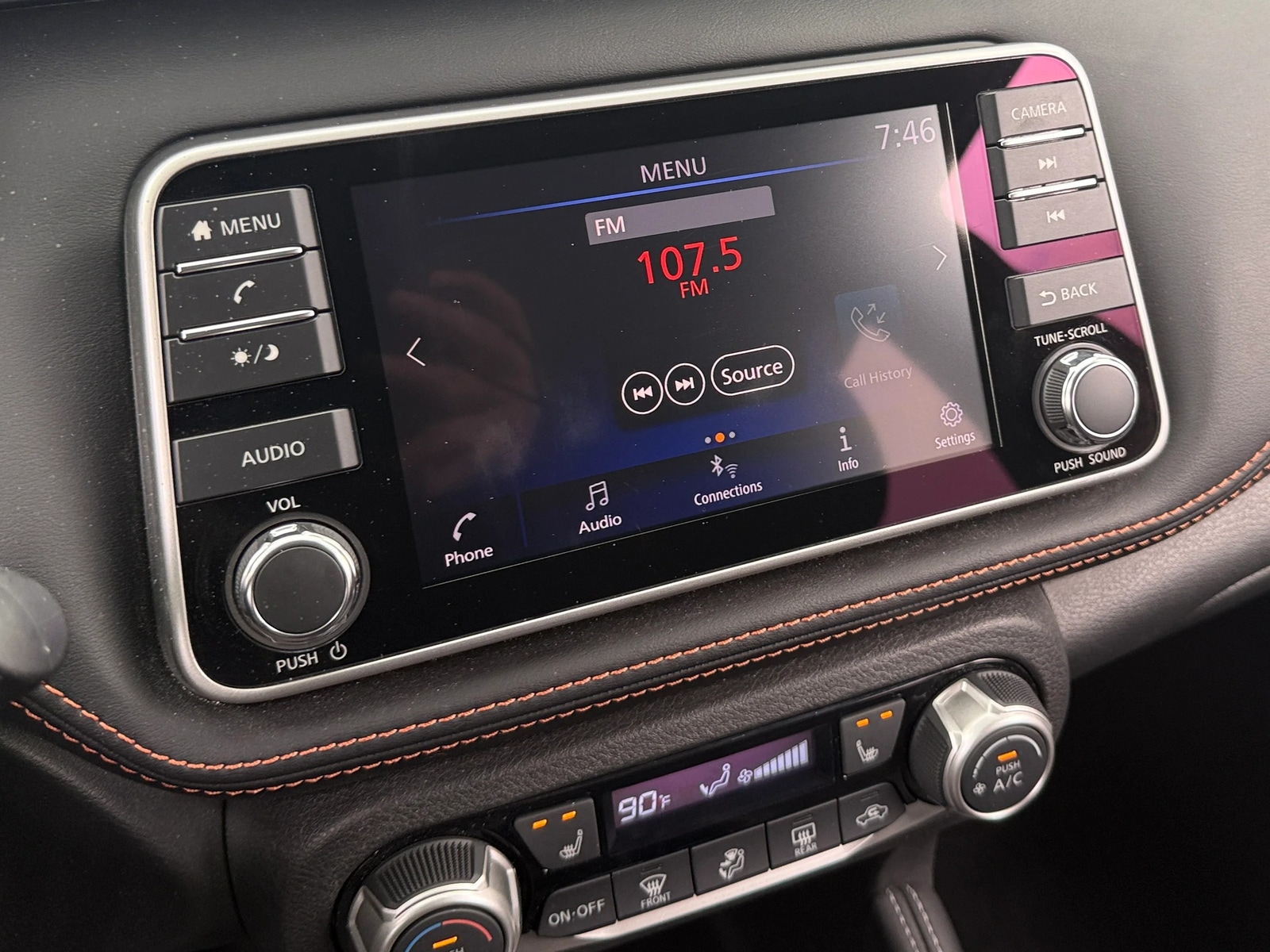 Thumbnail: 2018 Nissan Kicks - 3