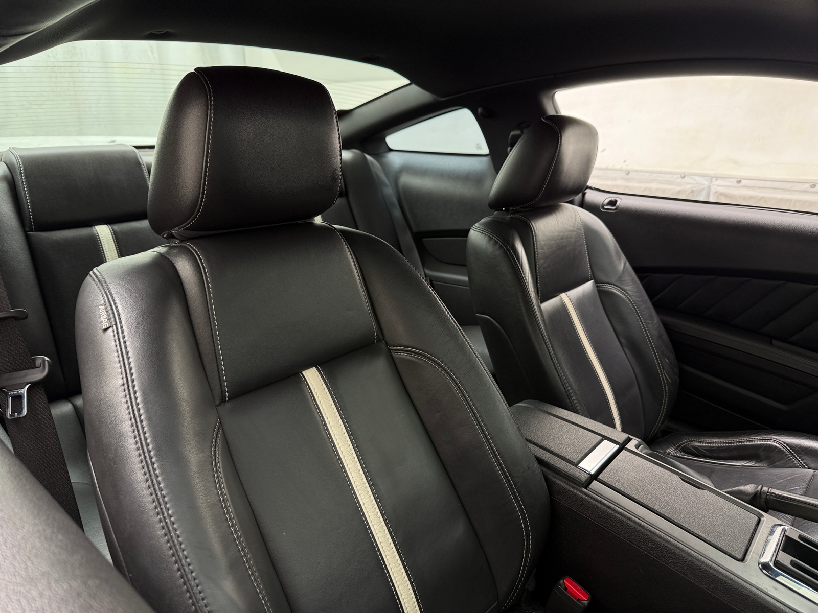 Thumbnail: 2010 Ford Mustang - 2