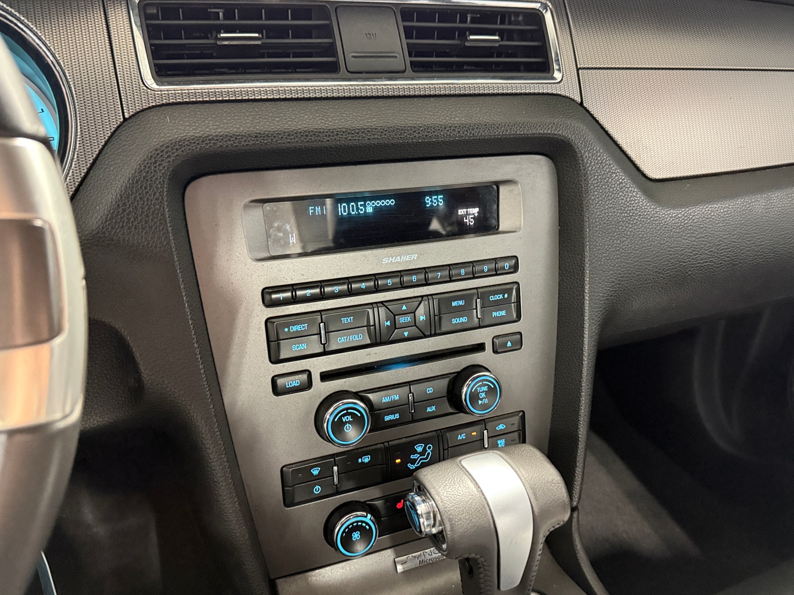 Thumbnail: 2010 Ford Mustang - 3