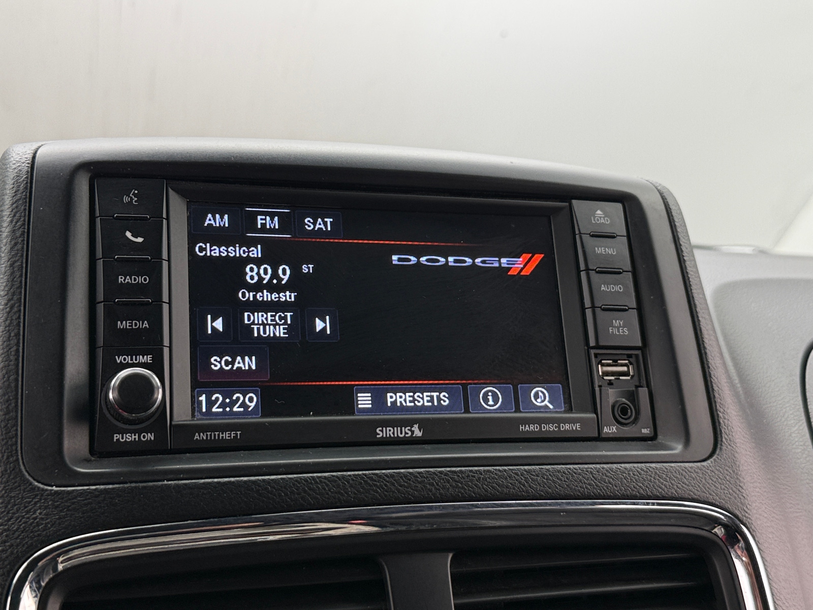 Thumbnail: 2020 Dodge Grand Caravan - 4