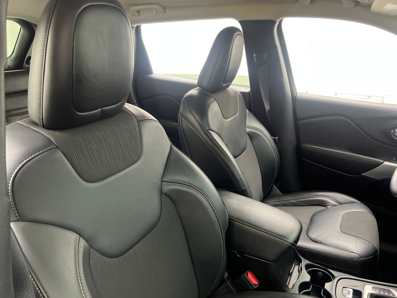 Thumbnail: 2018 Jeep Cherokee - 2