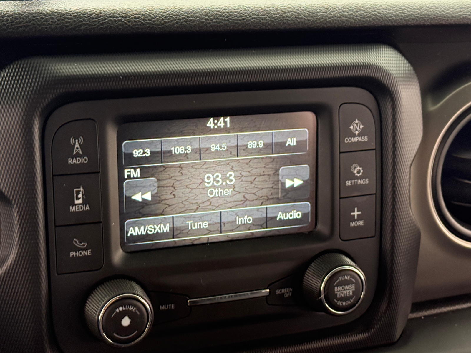 Thumbnail: 2018 Jeep Wrangler - 4