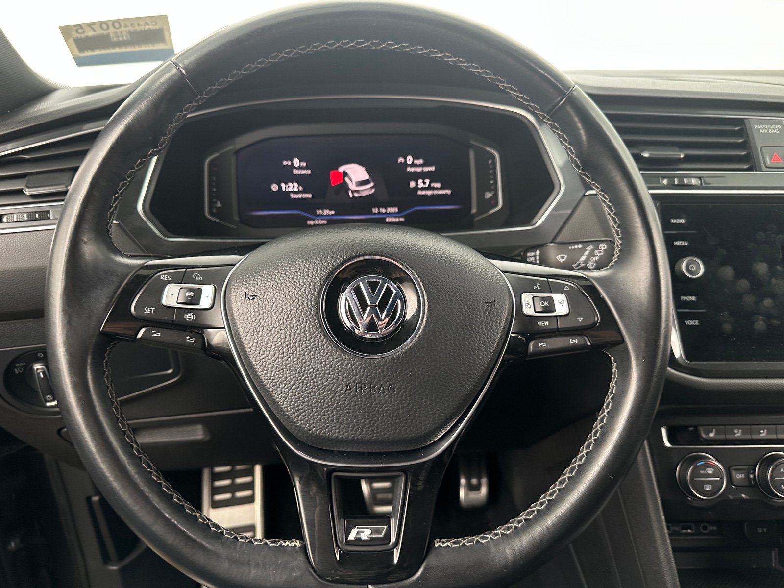Thumbnail: 2019 Volkswagen Tiguan - 5
