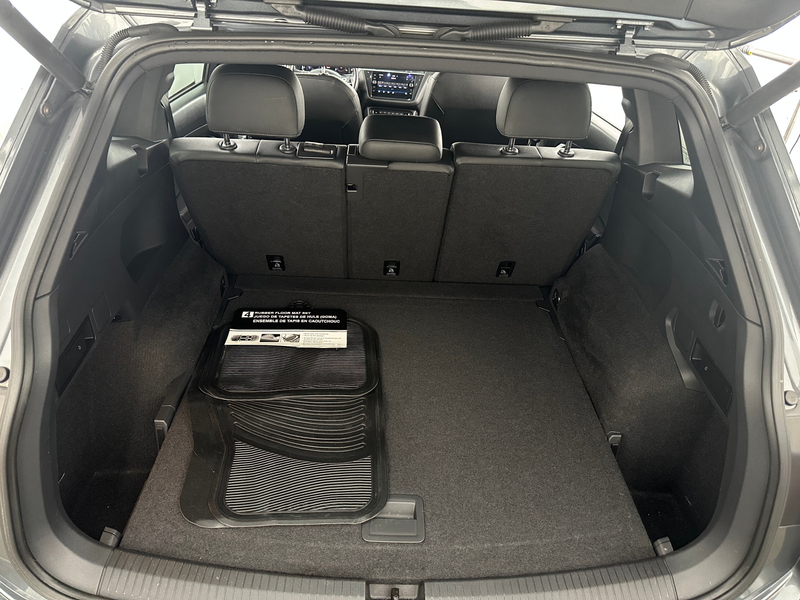 Thumbnail: 2019 Volkswagen Tiguan - 7