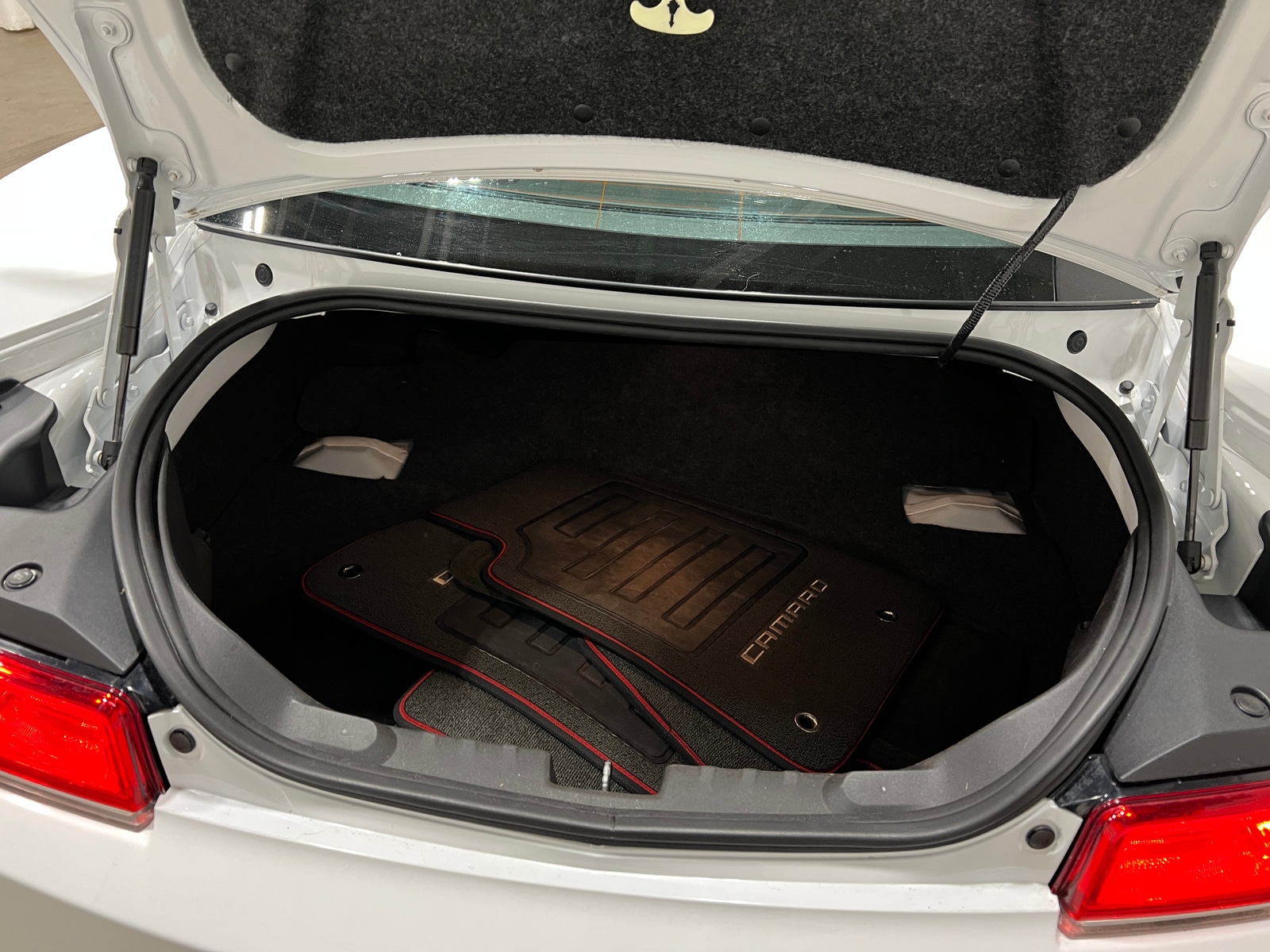 Thumbnail: 2015 Chevrolet Camaro - 4