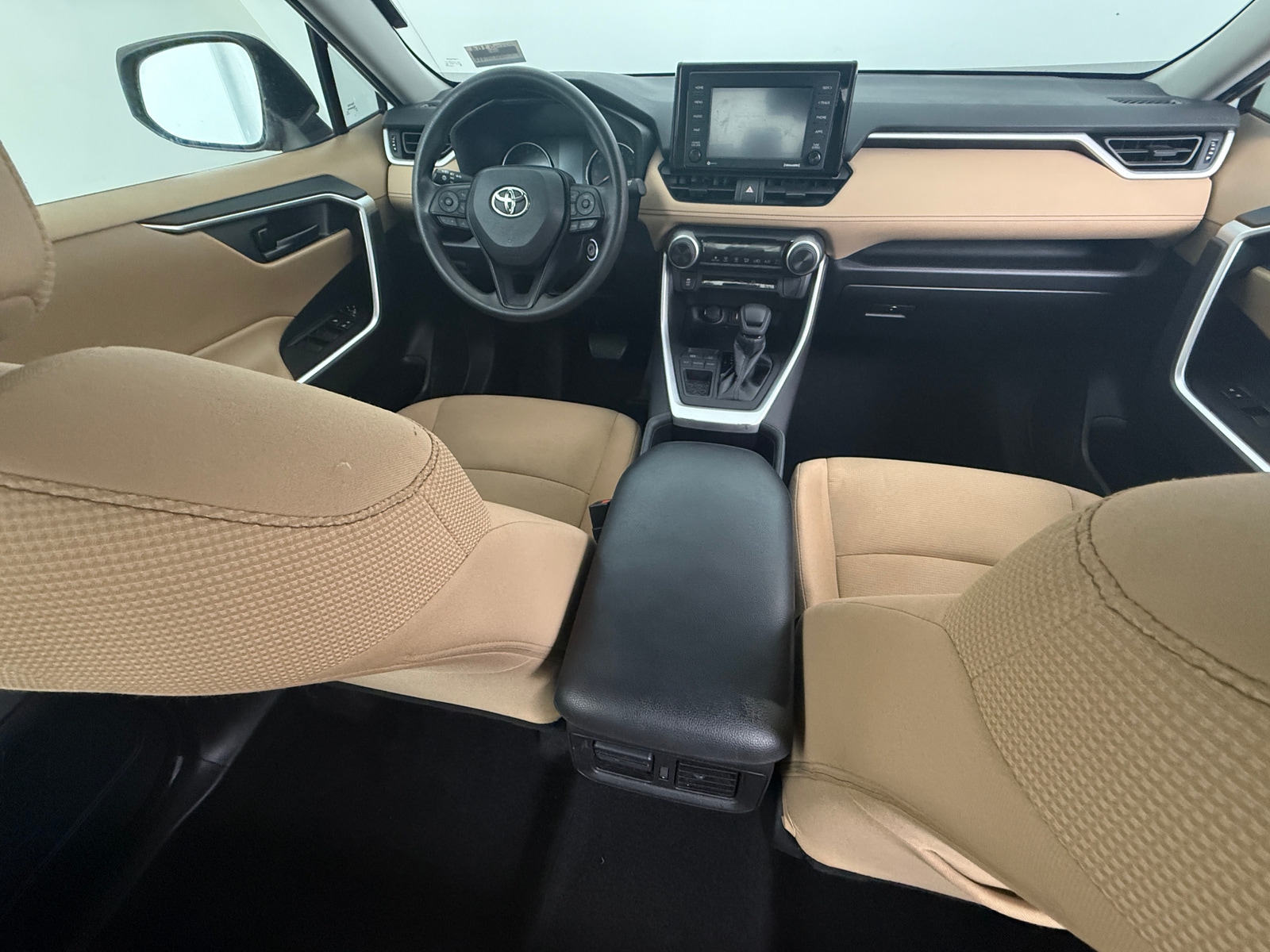 Thumbnail: 2022 Toyota RAV4 - 3