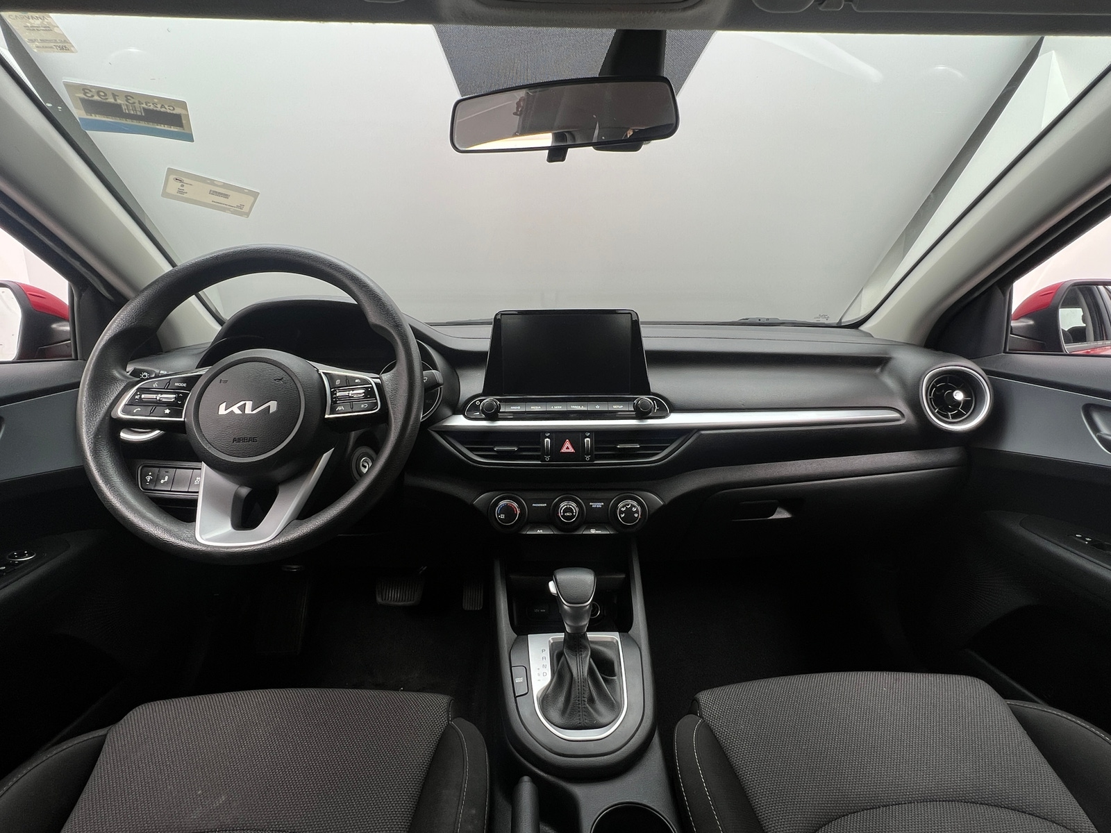 Thumbnail: 2023 Kia Forte - 3