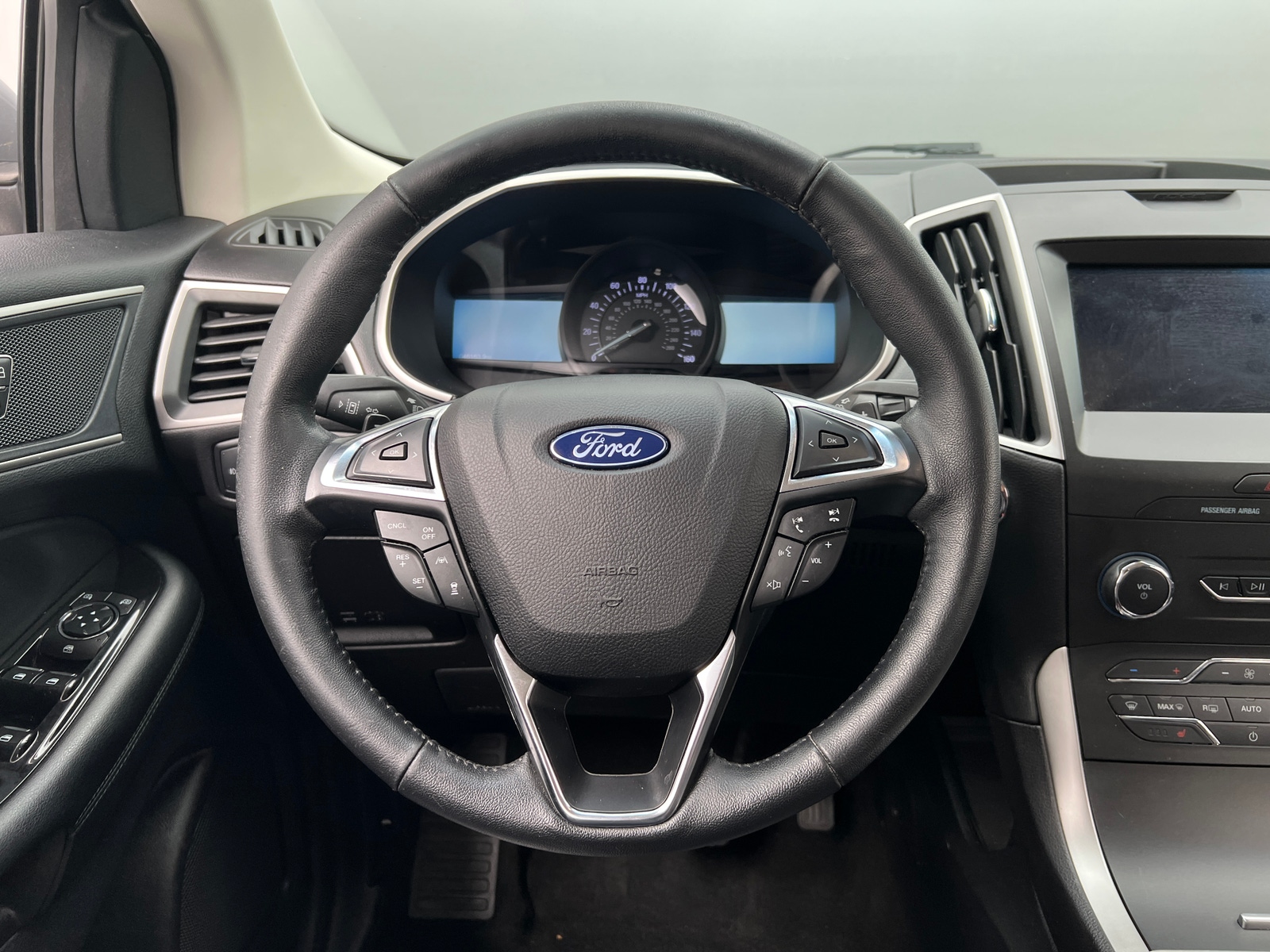 Thumbnail: 2020 Ford Edge - 5