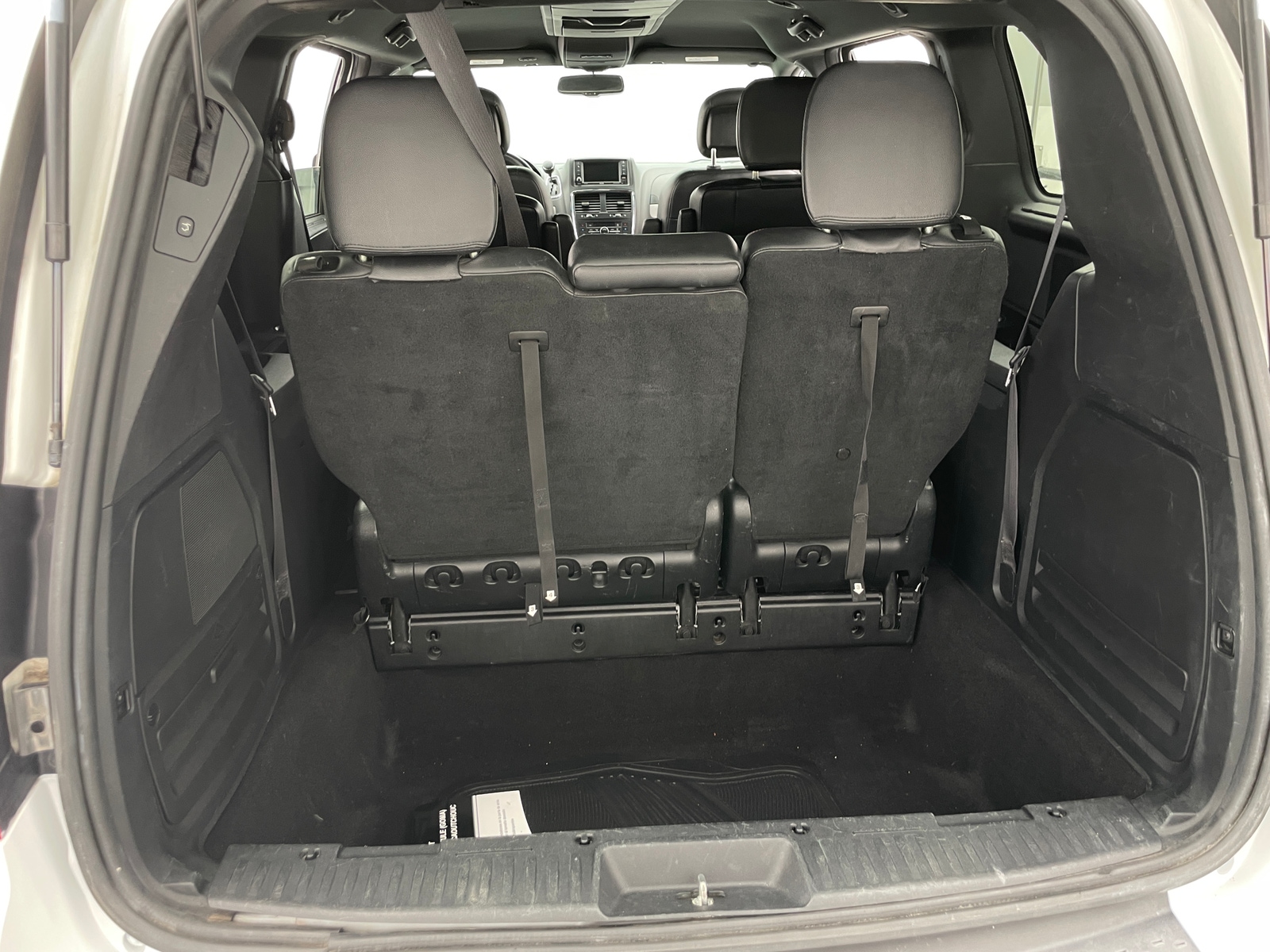 Thumbnail: 2017 Dodge Grand Caravan - 6