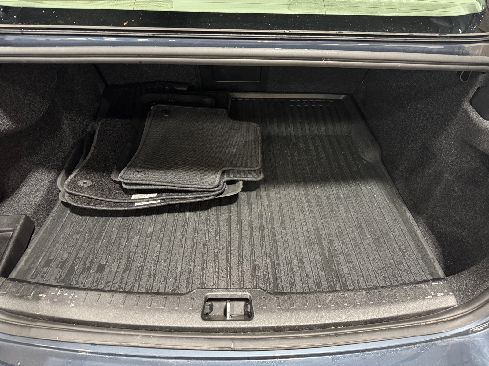 Thumbnail: 2021 Volvo S60 - 6