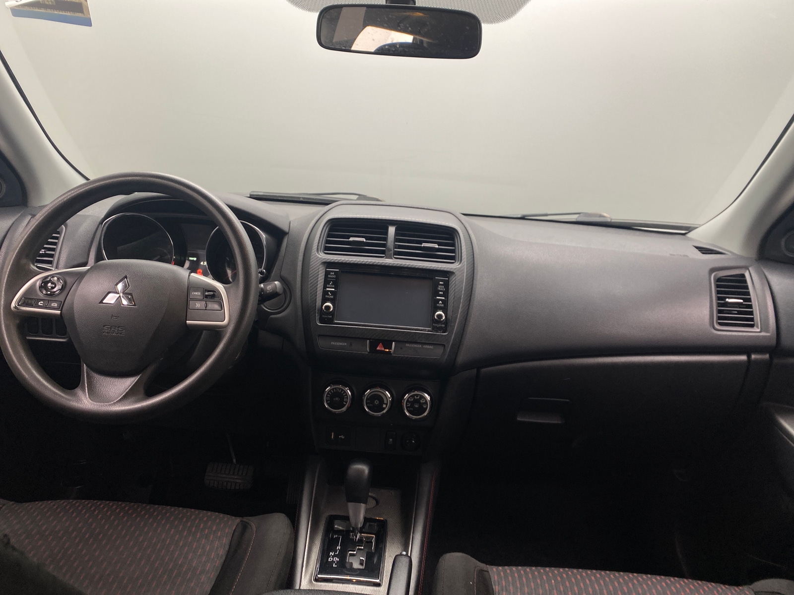 Thumbnail: 2019 Mitsubishi Outlander Sport - 3