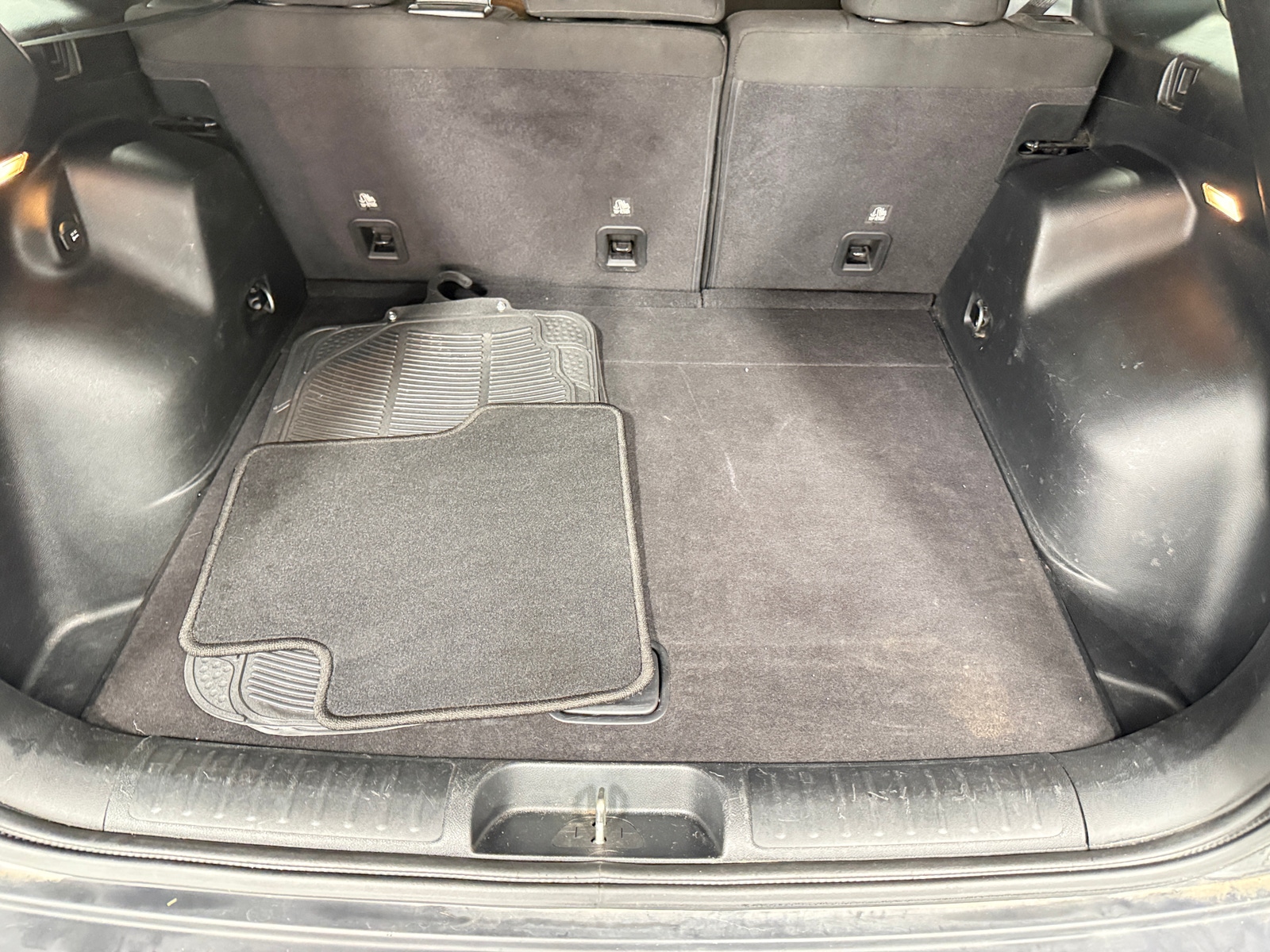 Thumbnail: 2020 Jeep Cherokee - 7