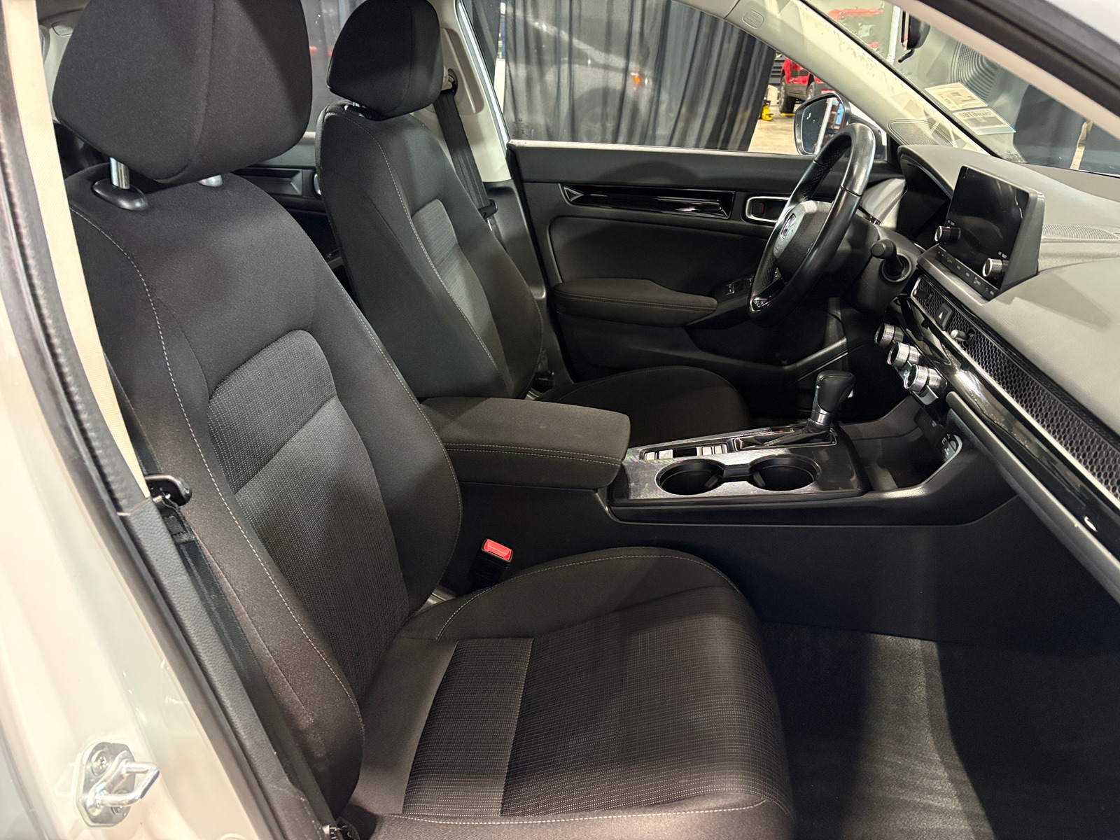 Thumbnail: 2023 Honda Civic - 2