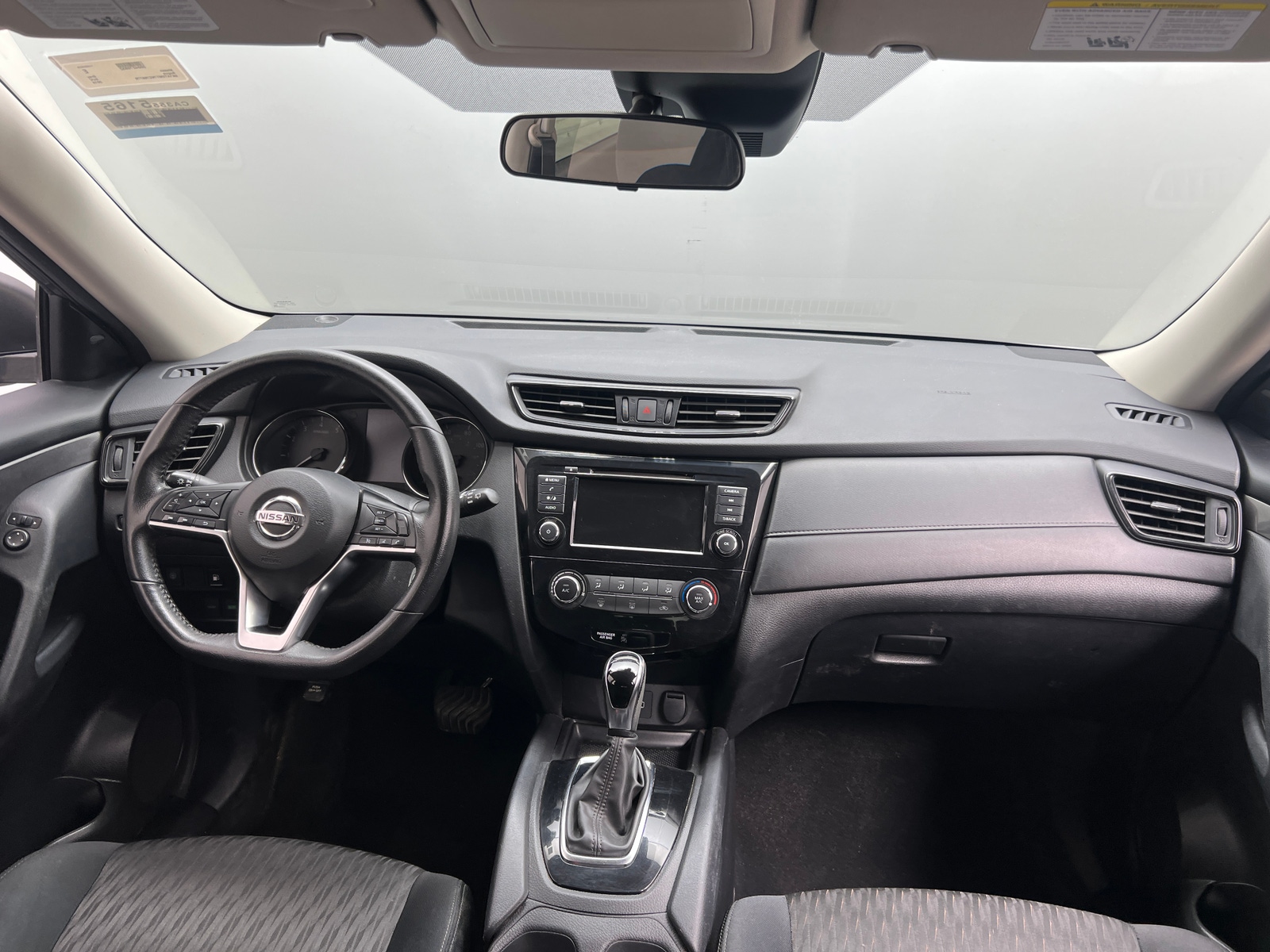 Thumbnail: 2019 Nissan Rogue - 3