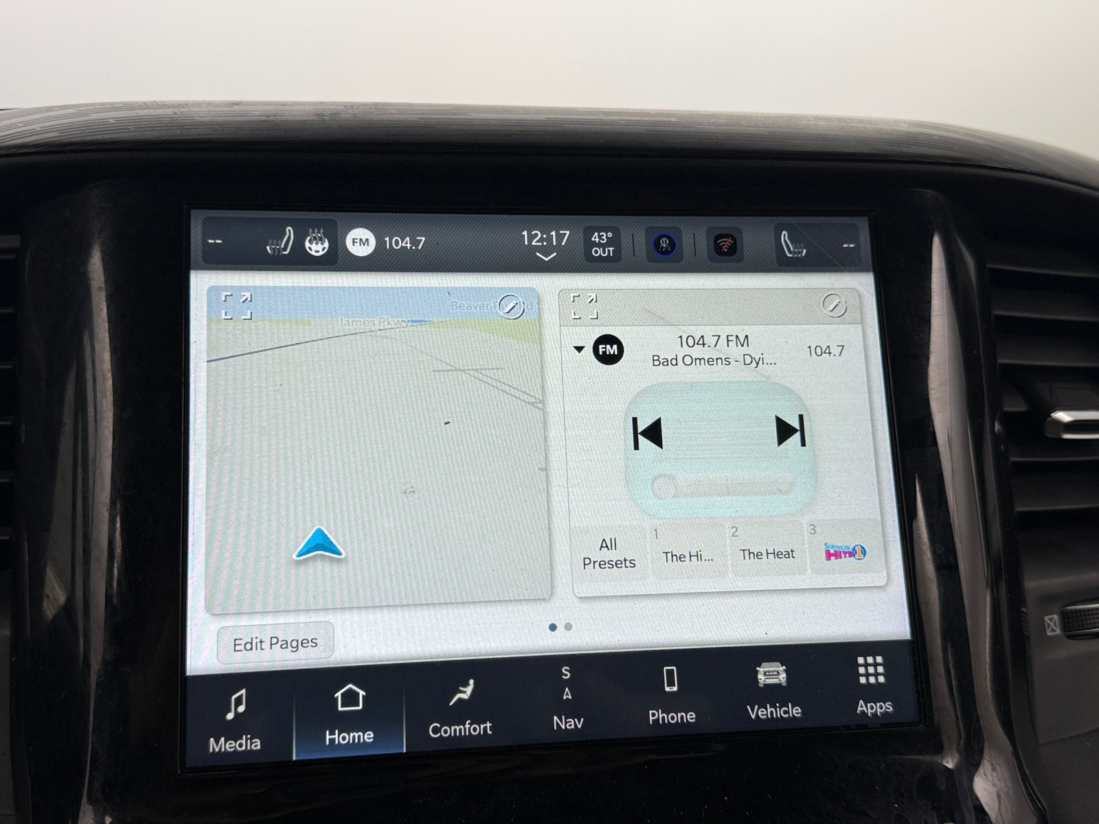 Thumbnail: 2023 RAM 1500 - 3