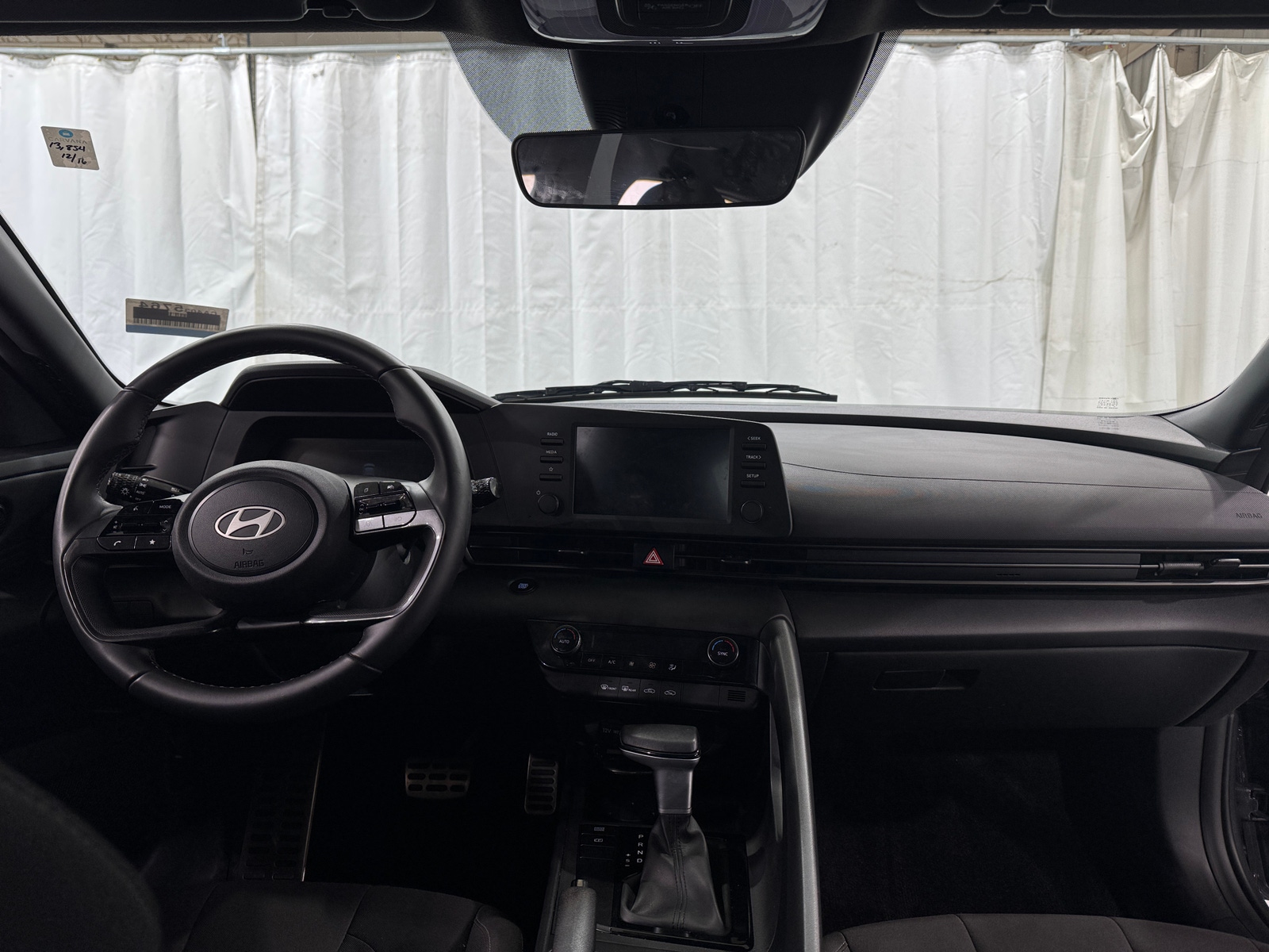 Thumbnail: 2025 Hyundai Elantra - 3