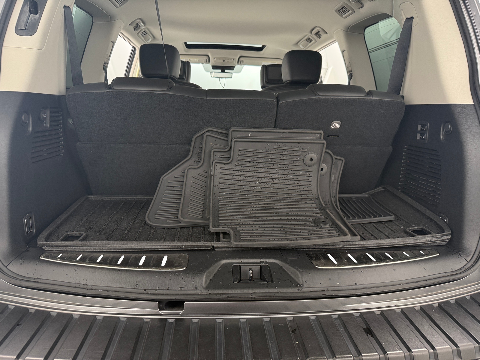 Thumbnail: 2022 Nissan Armada - 6