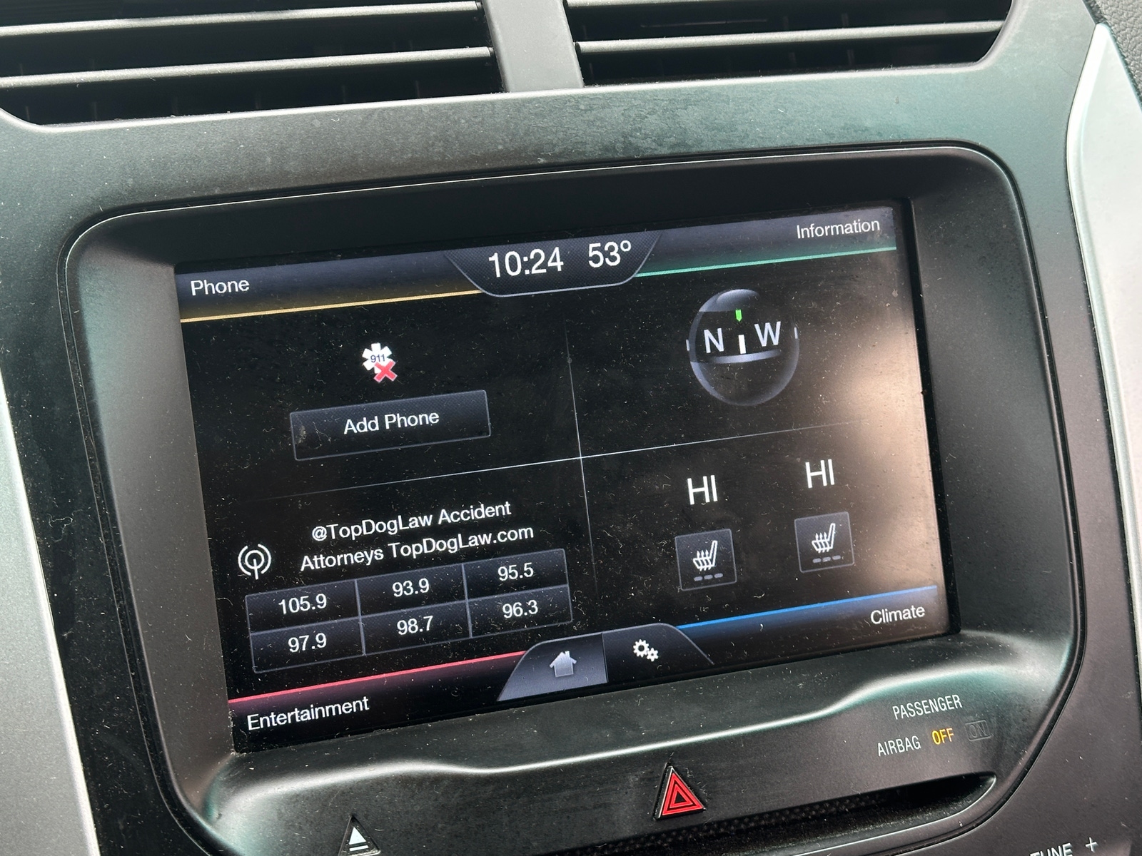 Thumbnail: 2015 Ford Explorer - 3